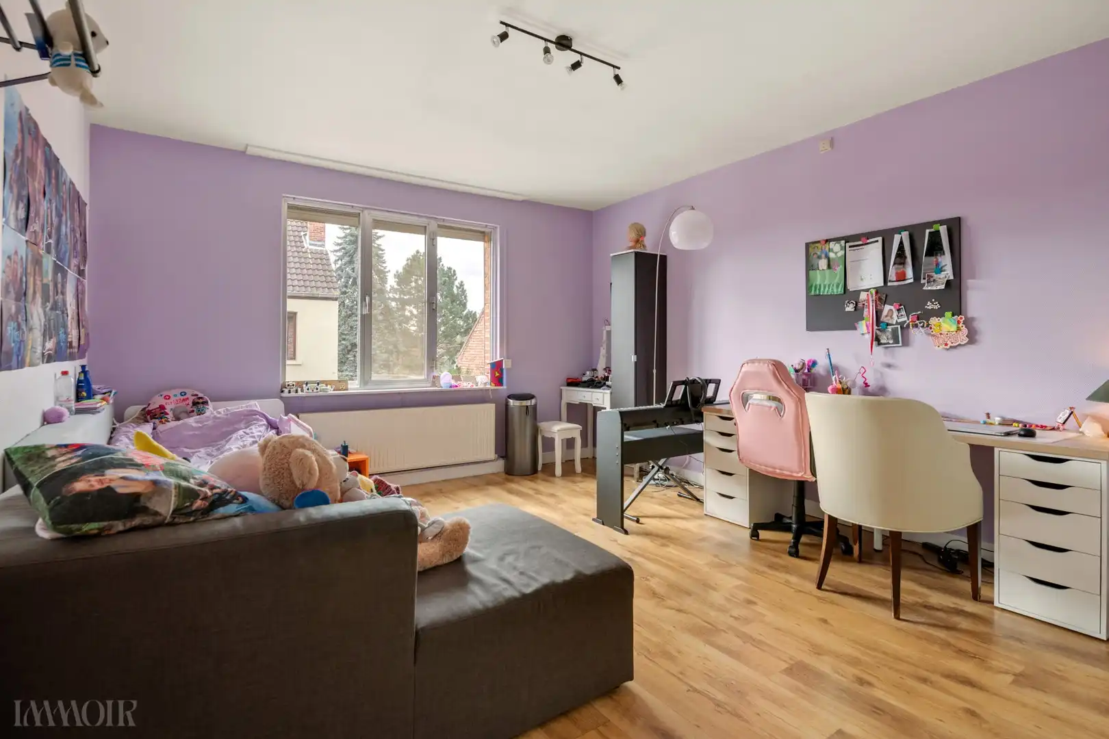 Veelzijdig commercieel pand met ruime woonst, terras en tuin. foto 15