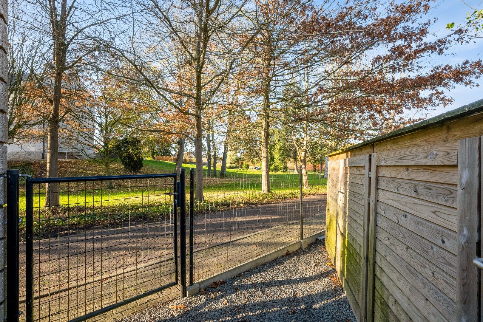 Instapklare woning 3slpks met zicht op Egmontpark foto 14