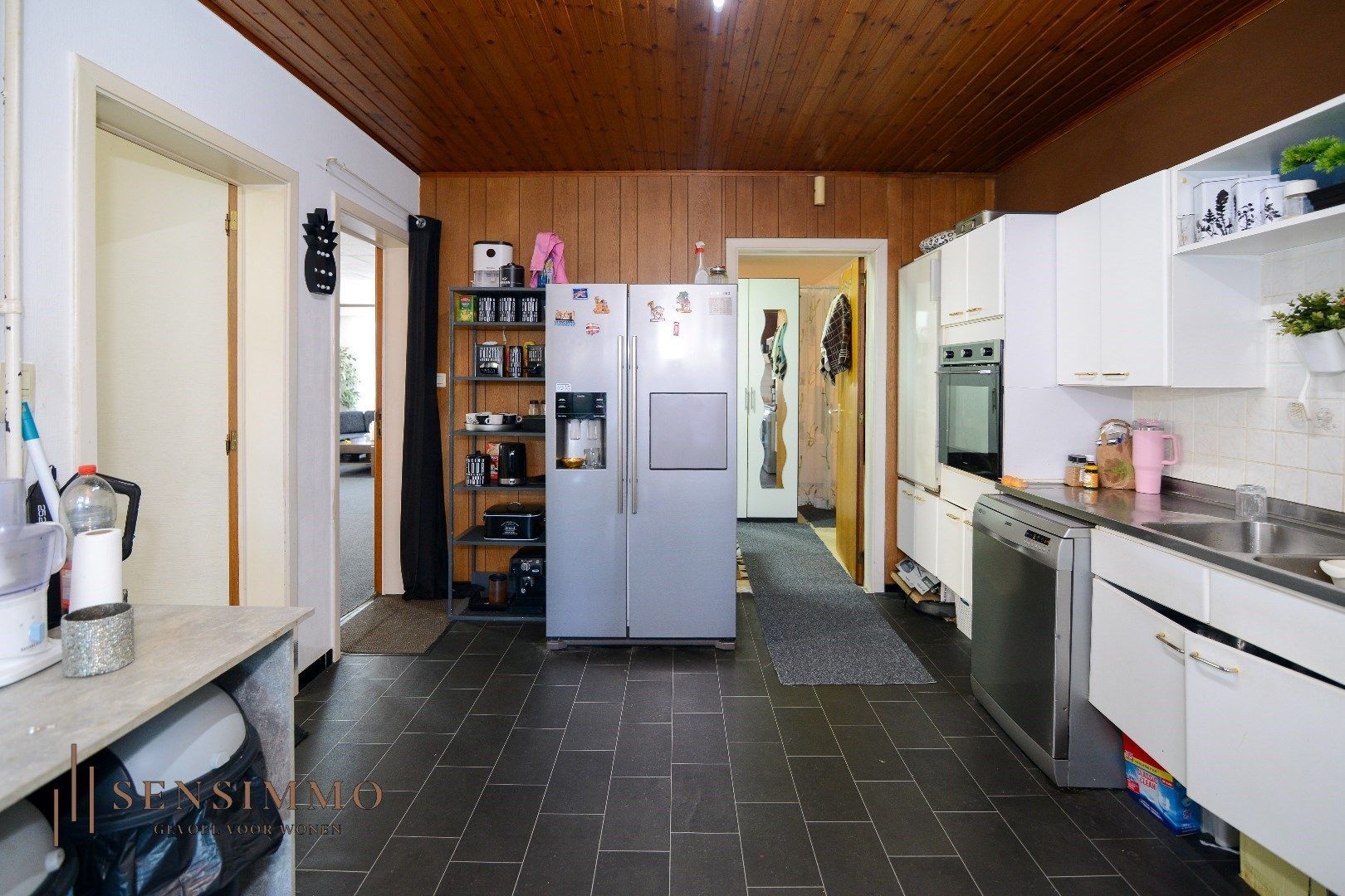 Ruime half open bebouwing met 6 slaapkamers, garage en tuin met energielabel B in Maasmechelen  foto 8