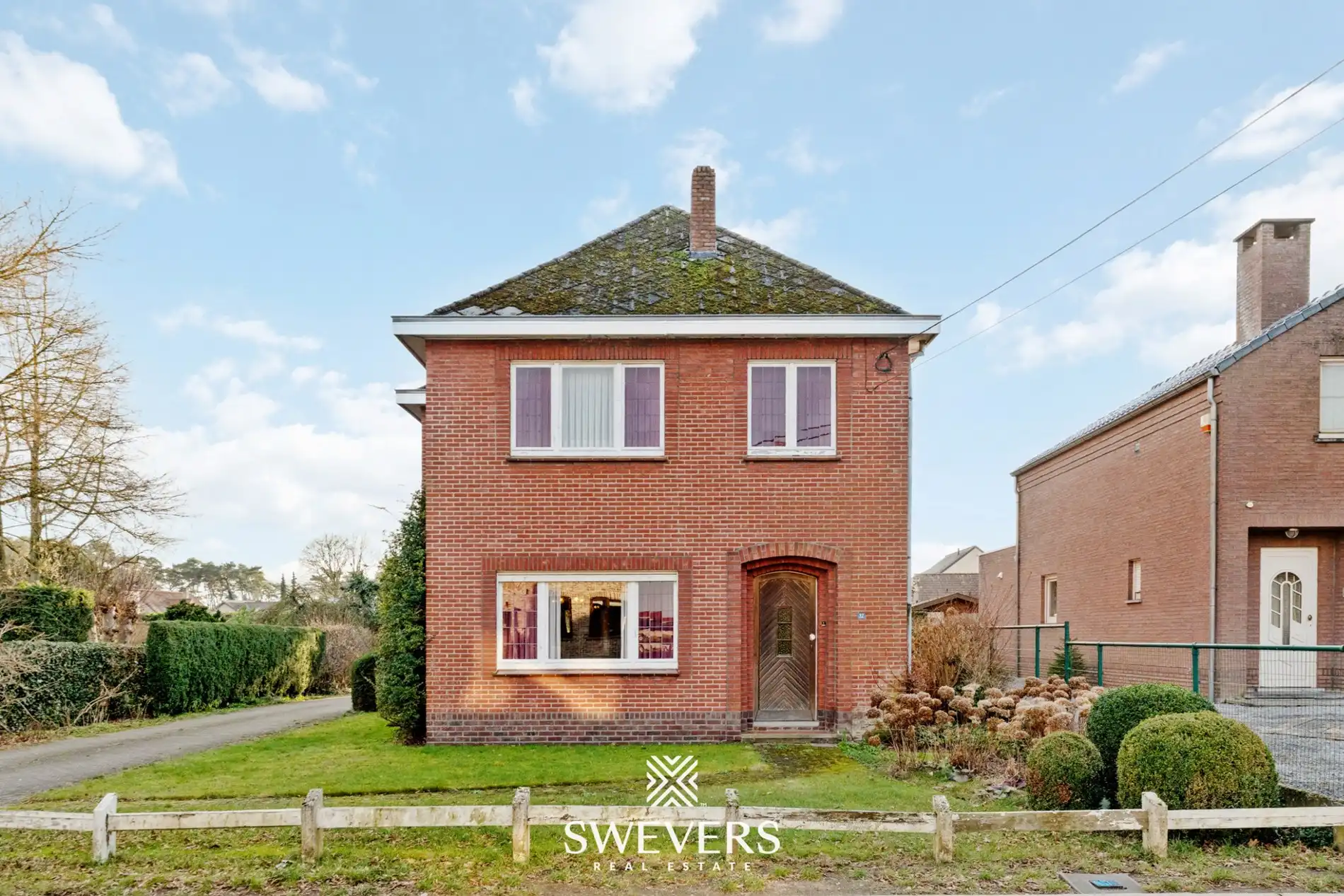 Open bebouwing met 3 slaapkamers, garage, atelier en zonnige tuin in Helchteren foto 2