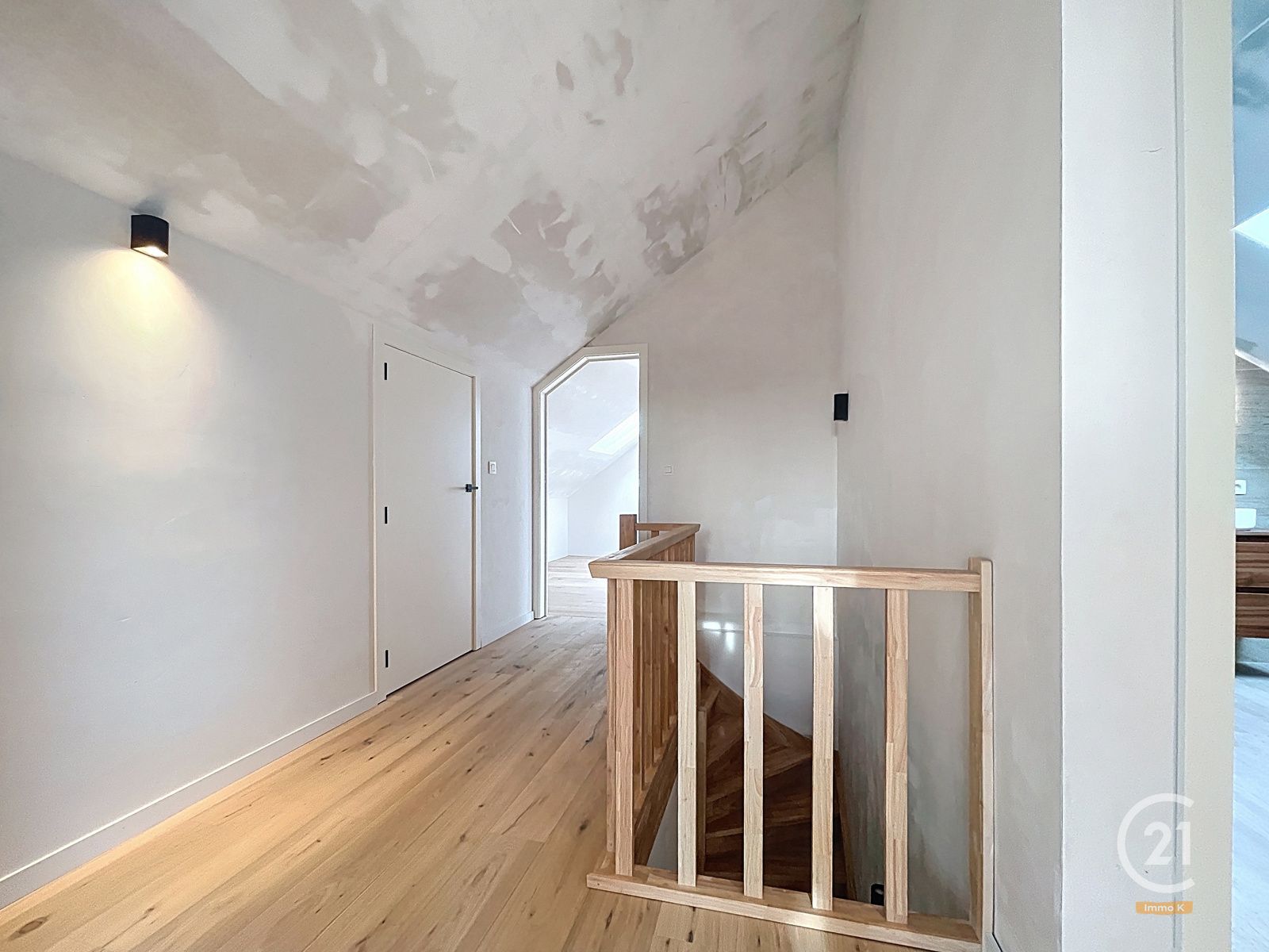 Nieuwbouw duplex met 4 slpks, terras, tuin en staanplaats foto 24