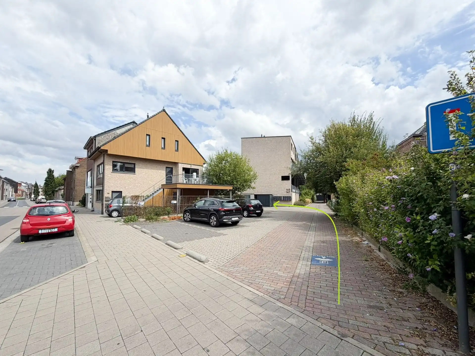 Garage te koop Fabriekstraat 143 - 1600 SINT-PIETERS-LEEUW