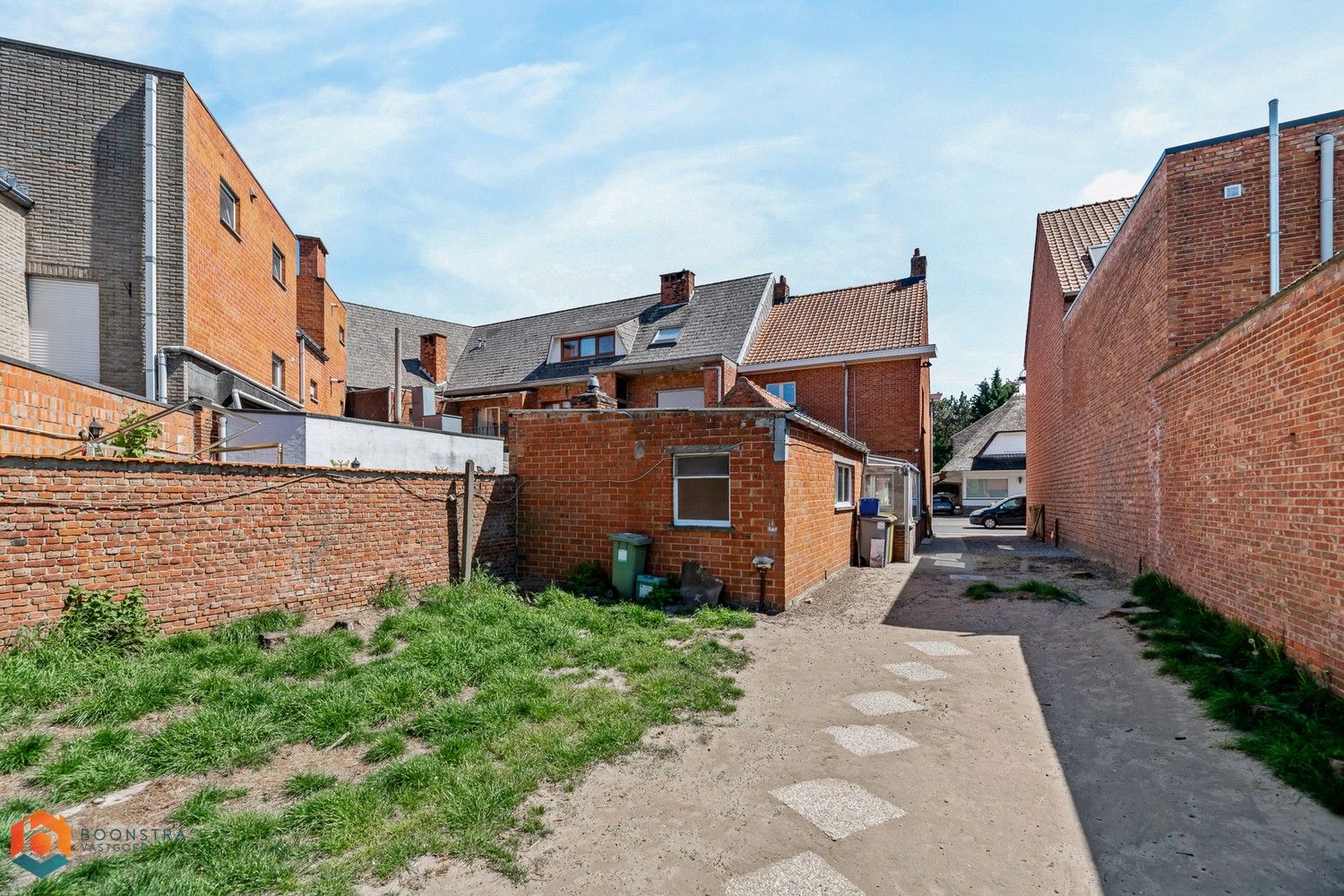 Te renoveren woning met 3 slpkrs en tuin in Heist-op-den-Berg foto 11