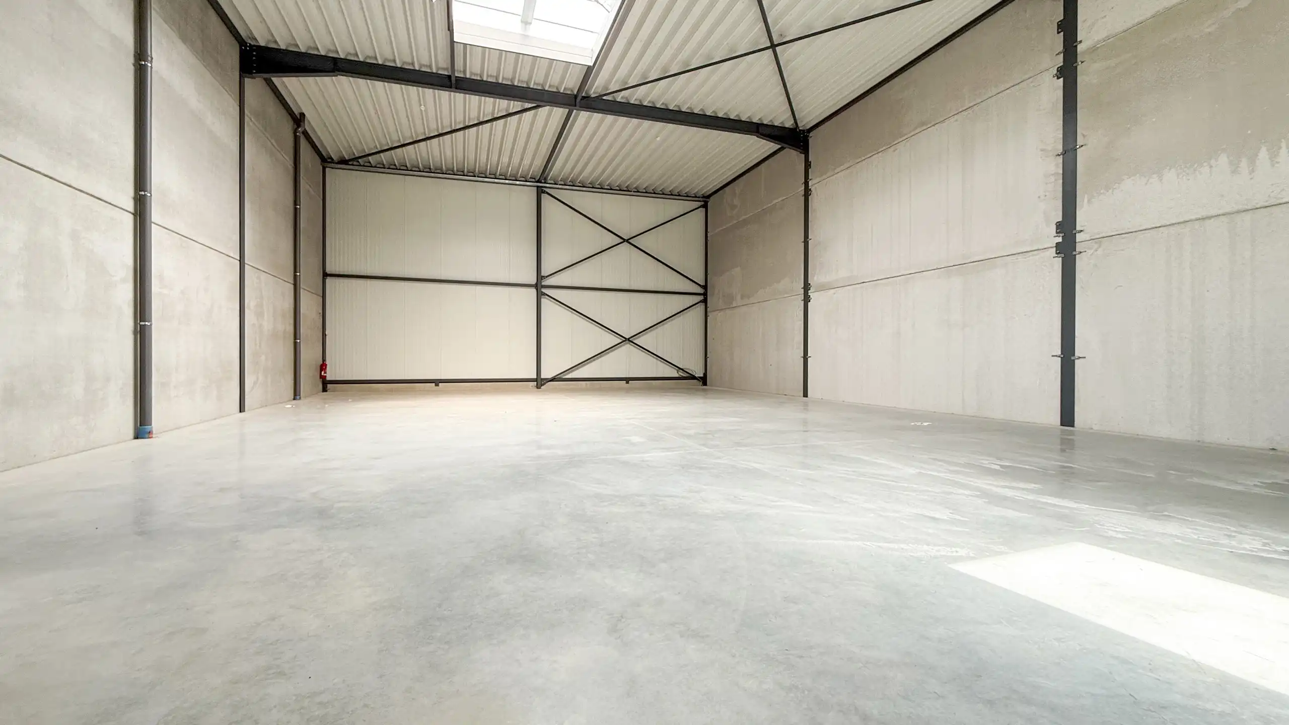 Nieuwbouw KMO-unit van 216 m² op topligging in Beringen! foto 4