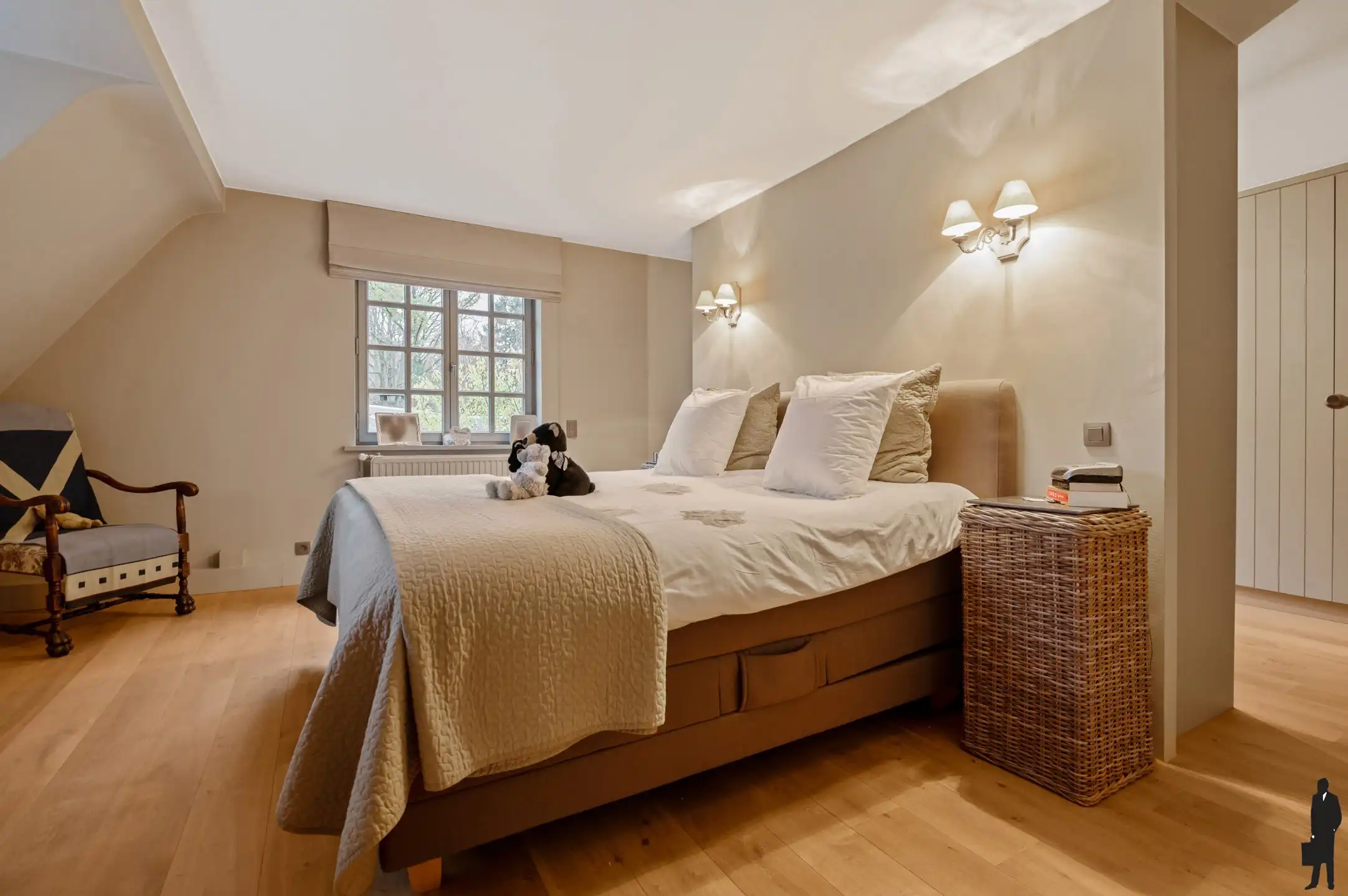 Prachtige villa met uitzicht op de weilanden van het kasteel foto 13