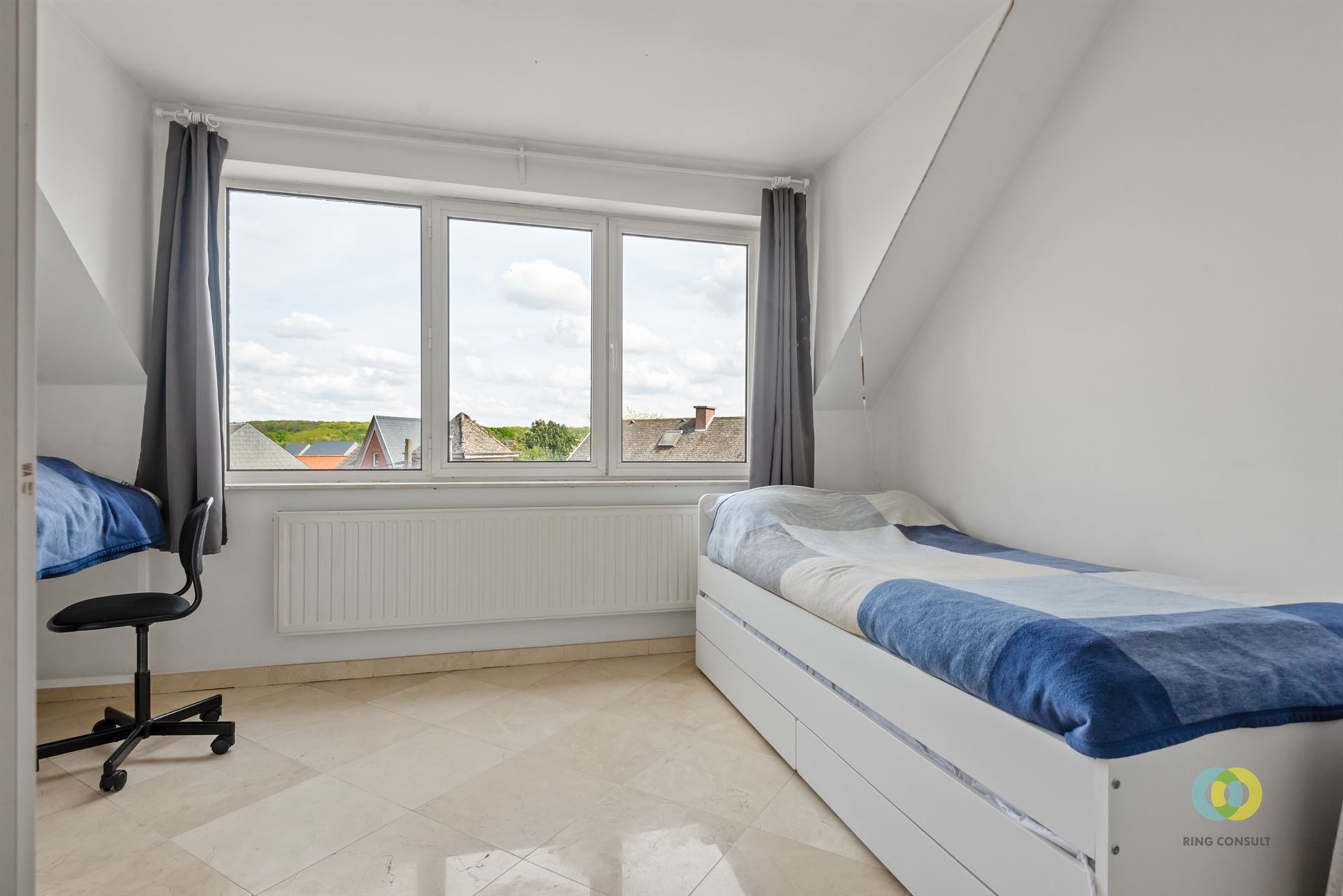 Charmante duplex appartement foto 10