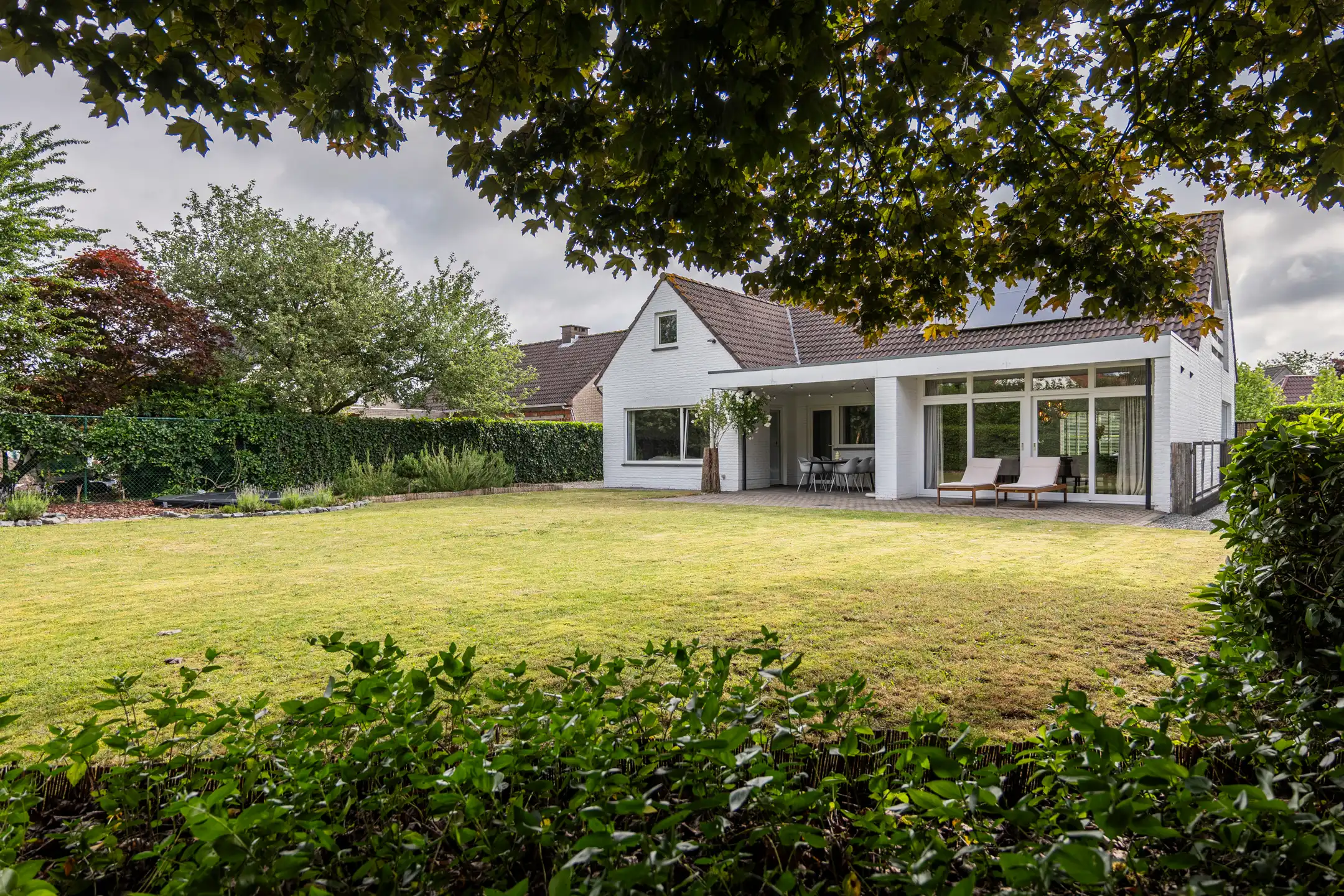 luxe afgewerkte vrijstaande woning op 842 m² in Poppel. foto 27