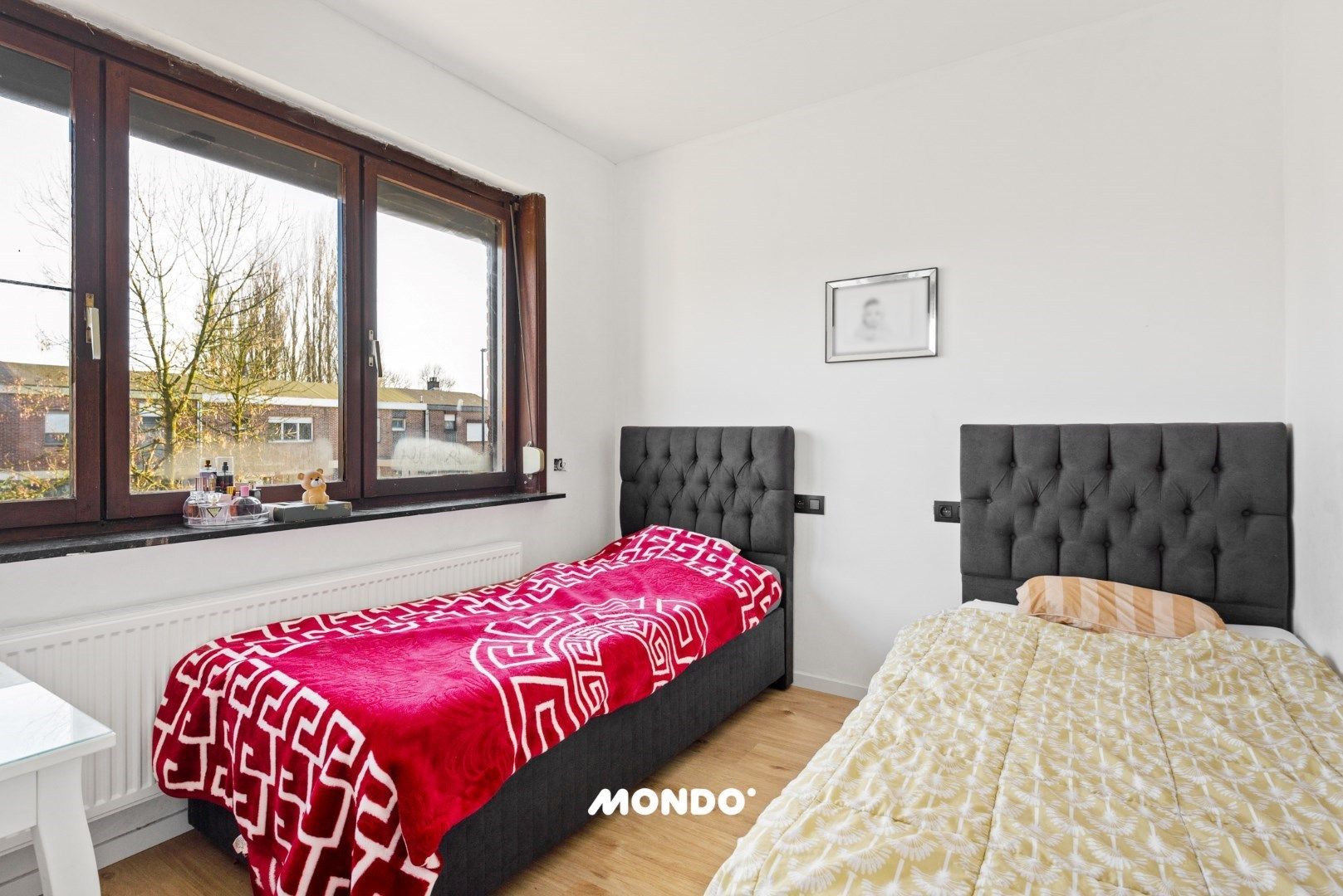 Instapklare woning met 3 slaapkamers en garage! foto 11