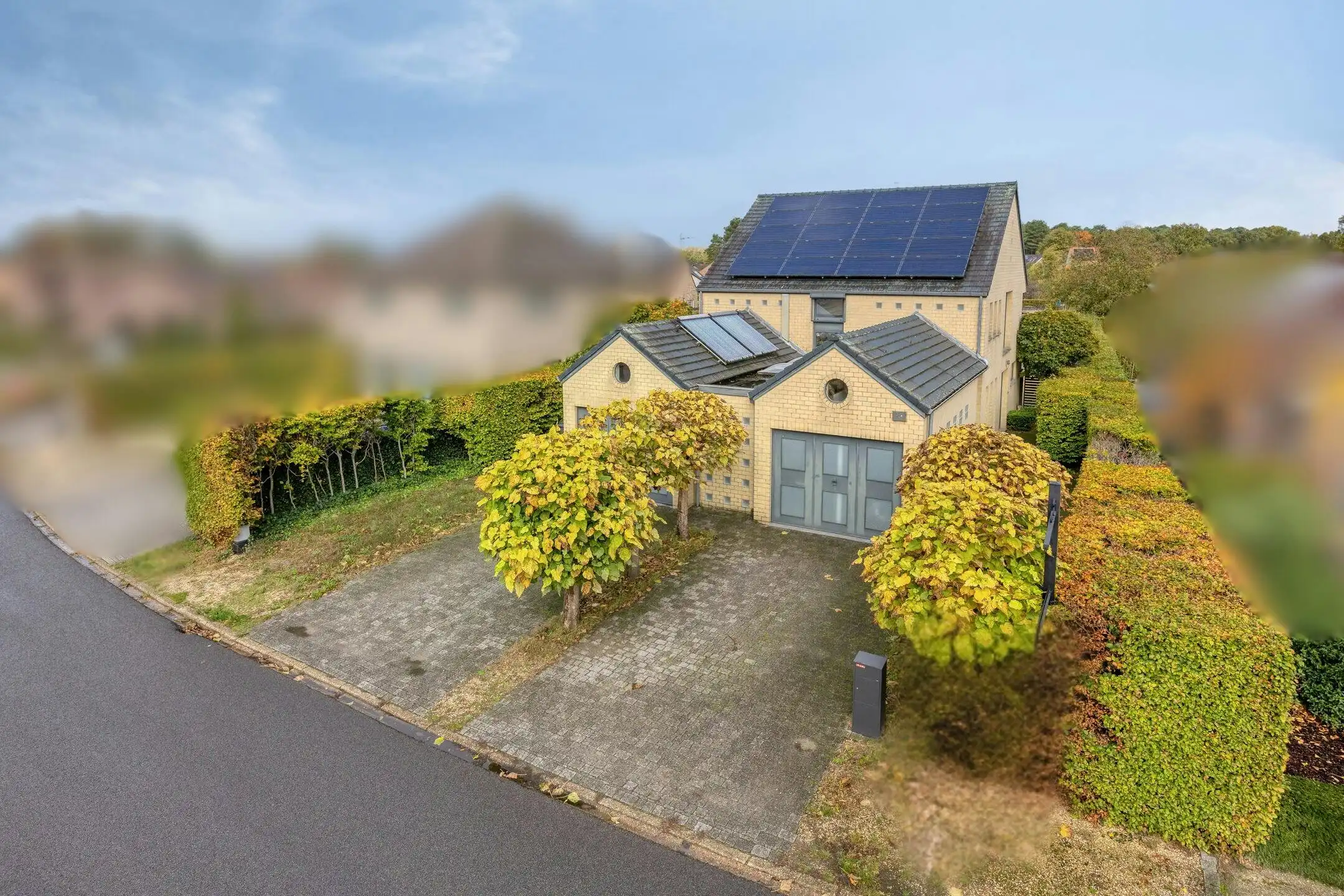 Vrijstaande woning met 4 slaapkamers te koop in Geel foto {{pictureIndex}}
