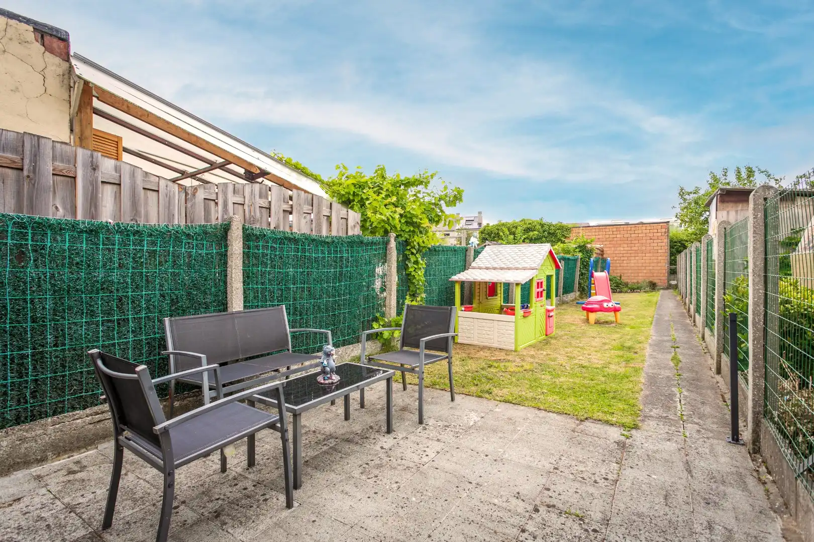 Energiezuinige woning met 2 slpk + zolder en tuin foto 9