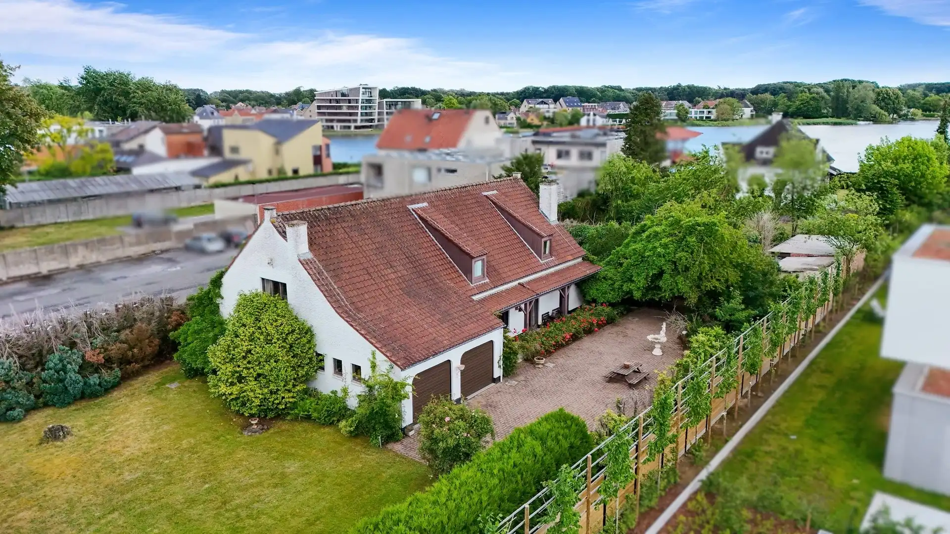 Prachtige, rustieke Villa op 2005m² grond.  foto 2