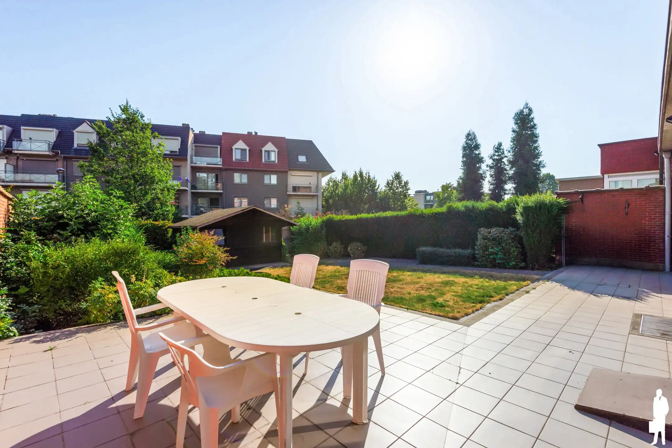 Te renoveren woning met veel mogelijkheden foto 5