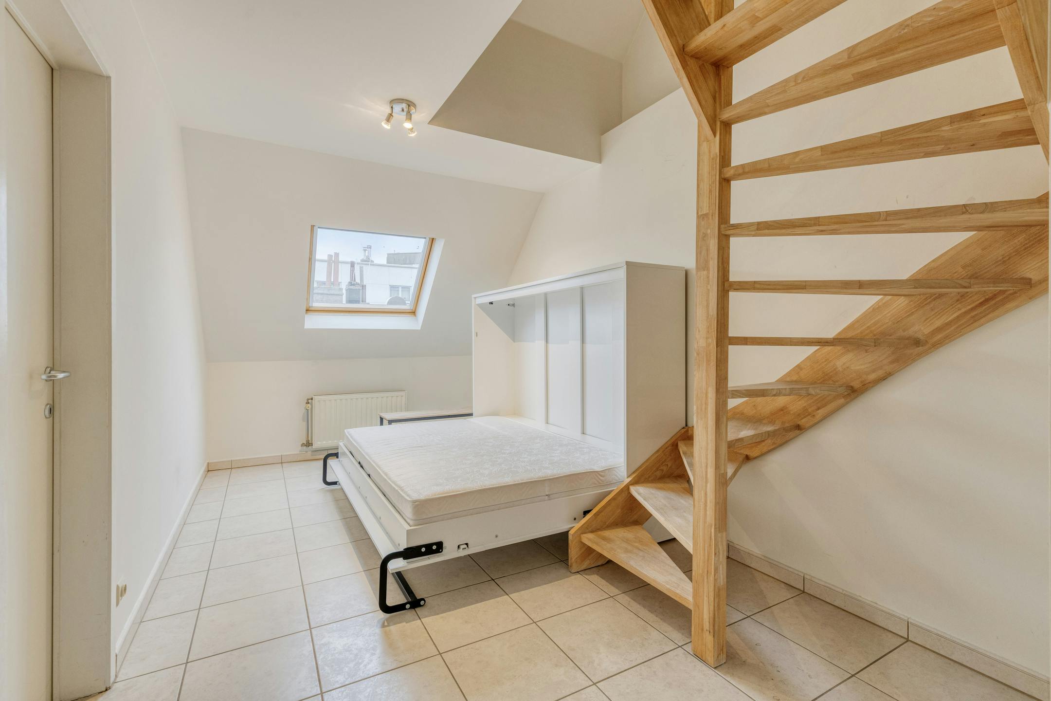 Lichtrijk duplex appartement te koop in centrum blankenberge foto 7