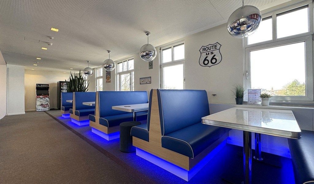 Full-service kantoorruimte in BluePoint Business Center foto 10