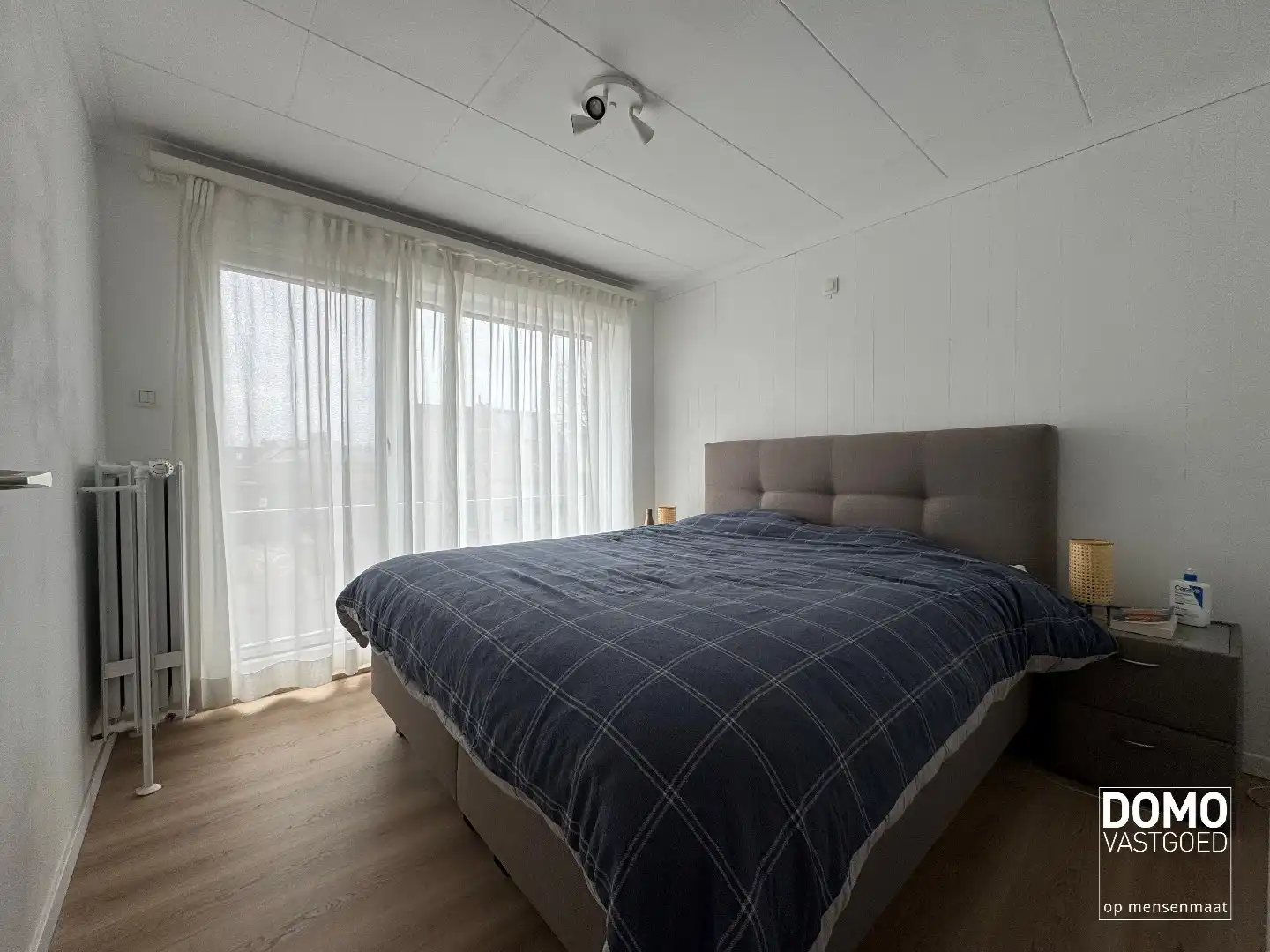 Gerenoveerde woning met tuin en inpandige garage gelegen te Spalbeek, 2 slaapkamers, 140m² bewoonbare oppervlakte, Energielabel C foto 9