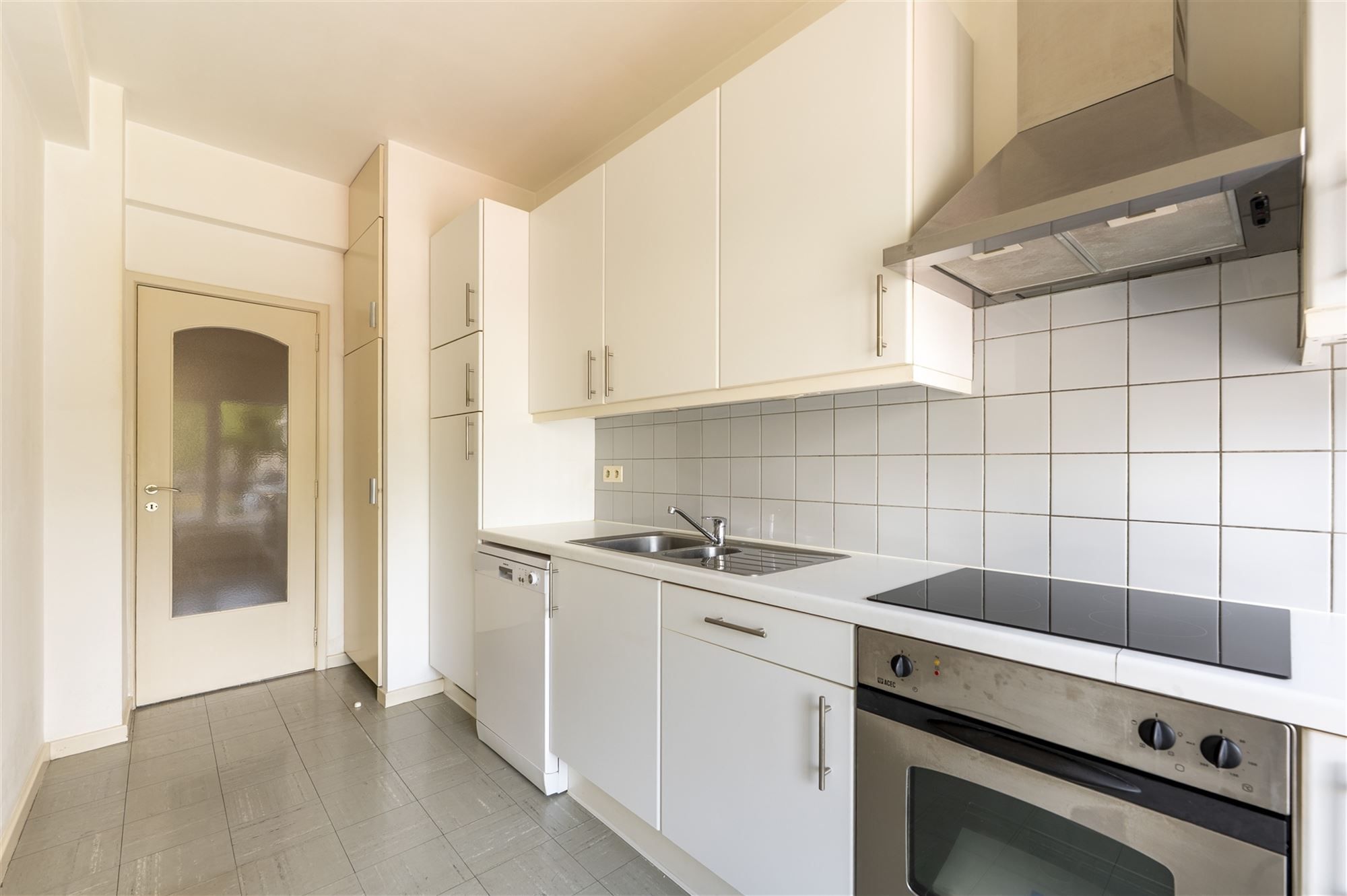 Ruim 2 slk appartement met groot terras foto 4