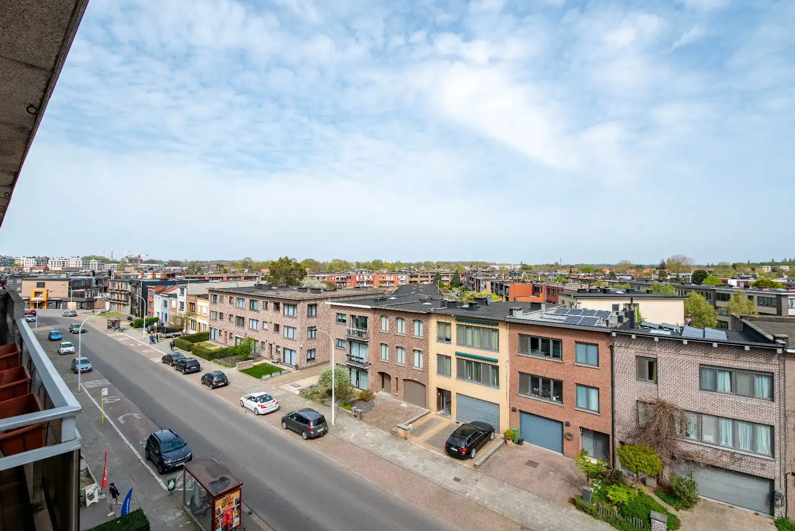 Ruim appartement met 2 slk, terras en garagebox foto 16