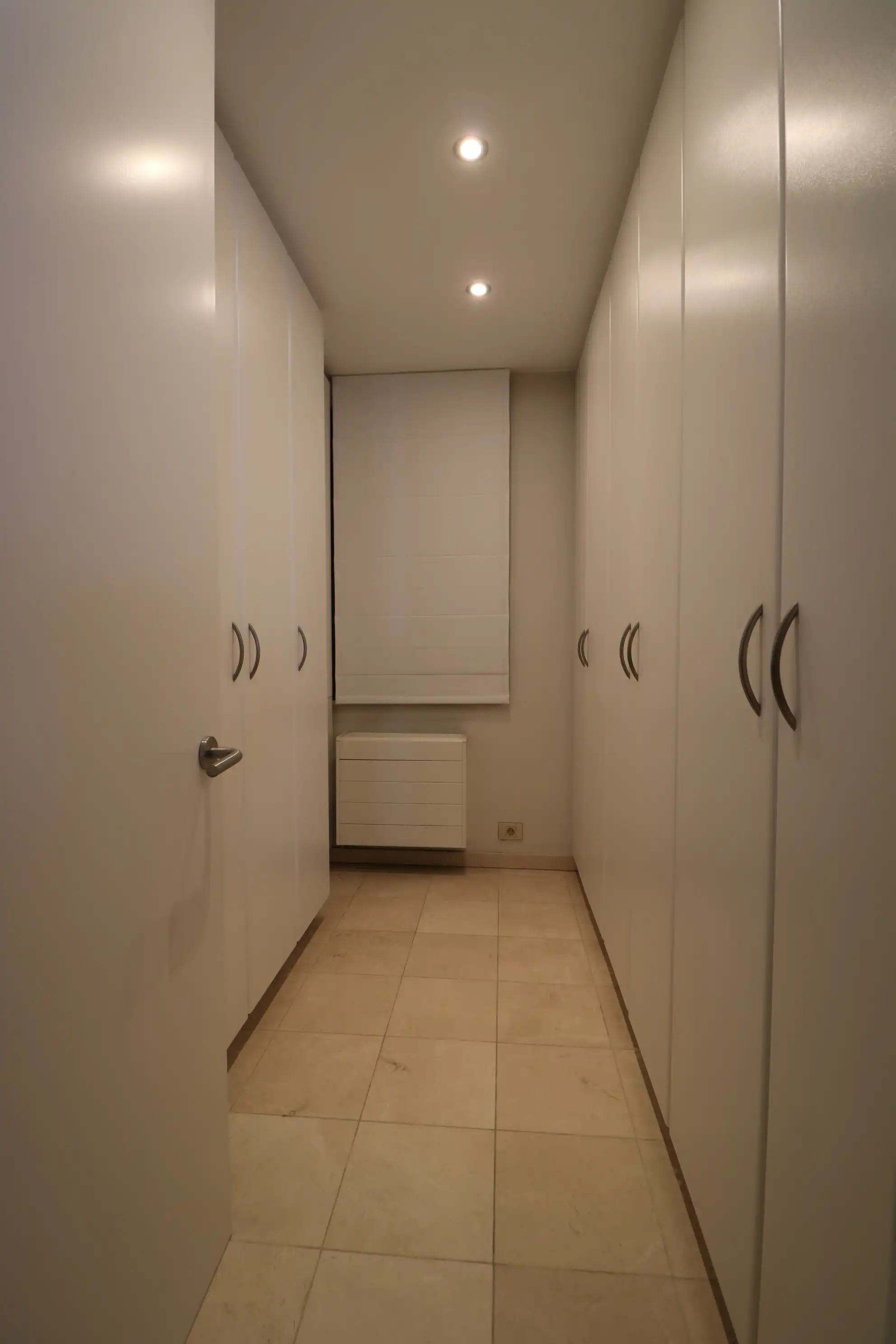 Uniek 4-slaapkamerappartement met fantastisch zicht op zee. foto 2