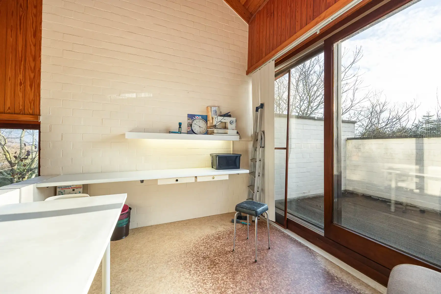 Te renoveren split-level villa met 4 slk + bureel op 1.924m² foto 17