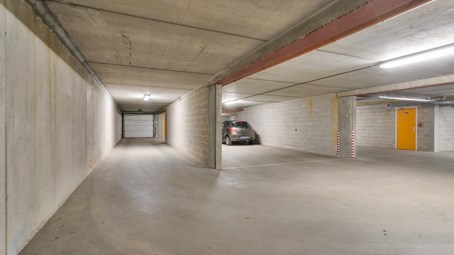 Recent instapklaar duplex-app met lift foto 20