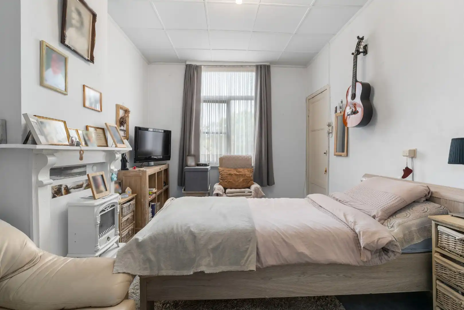 Te renoveren woning met ruime tuin nabij het centrum van Zomergem foto 12