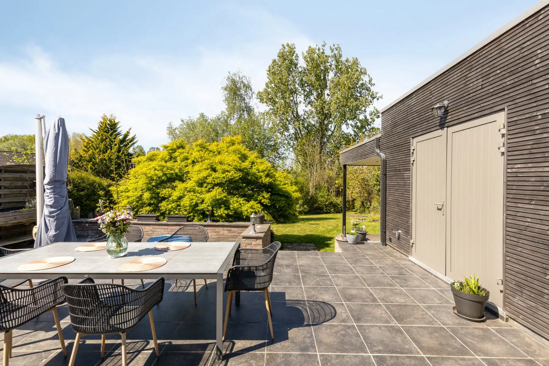 Instapklare woning met schitterende tuin  foto 17