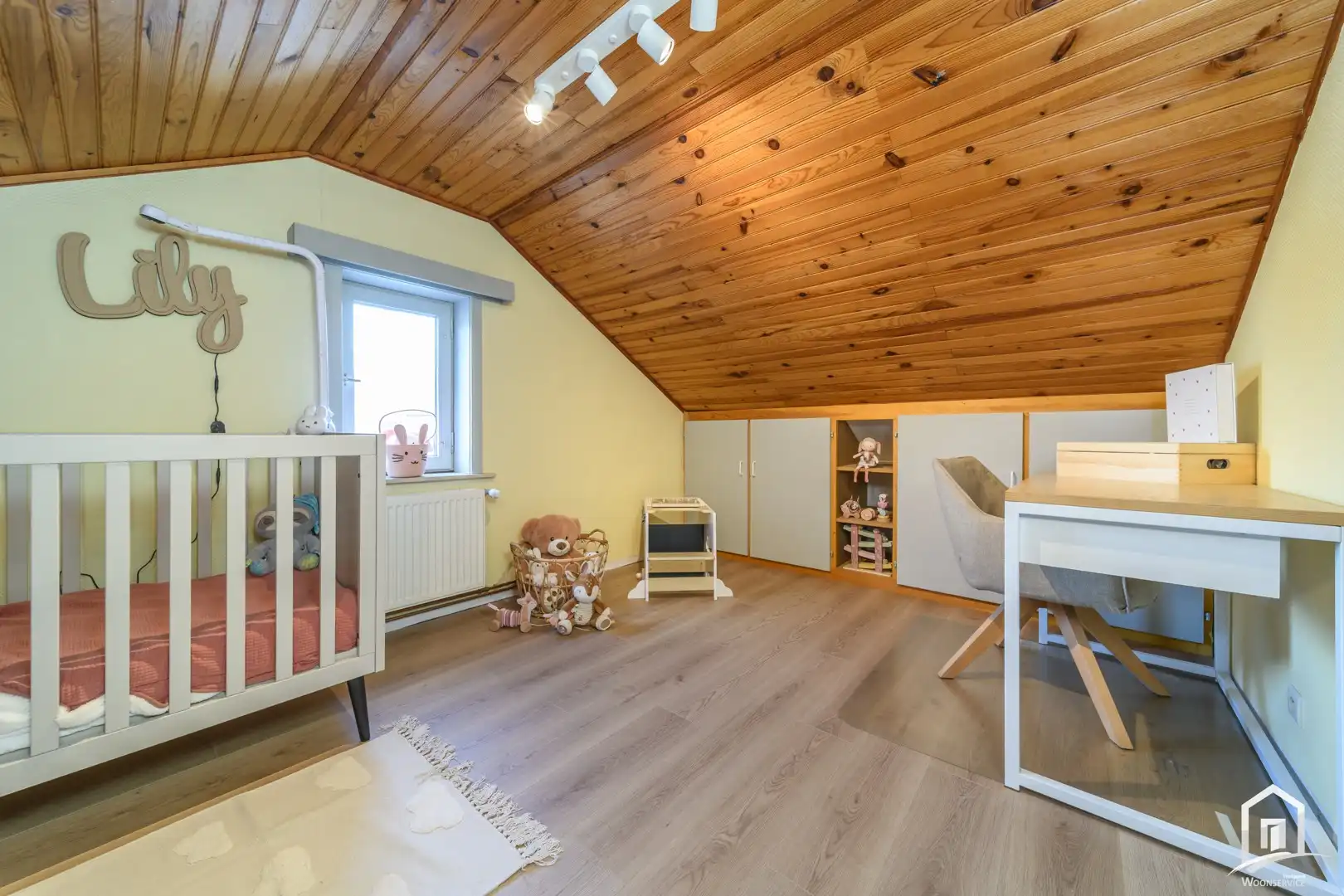 Instapklare gezinswoning op centrale locatie te Ronse! foto 13