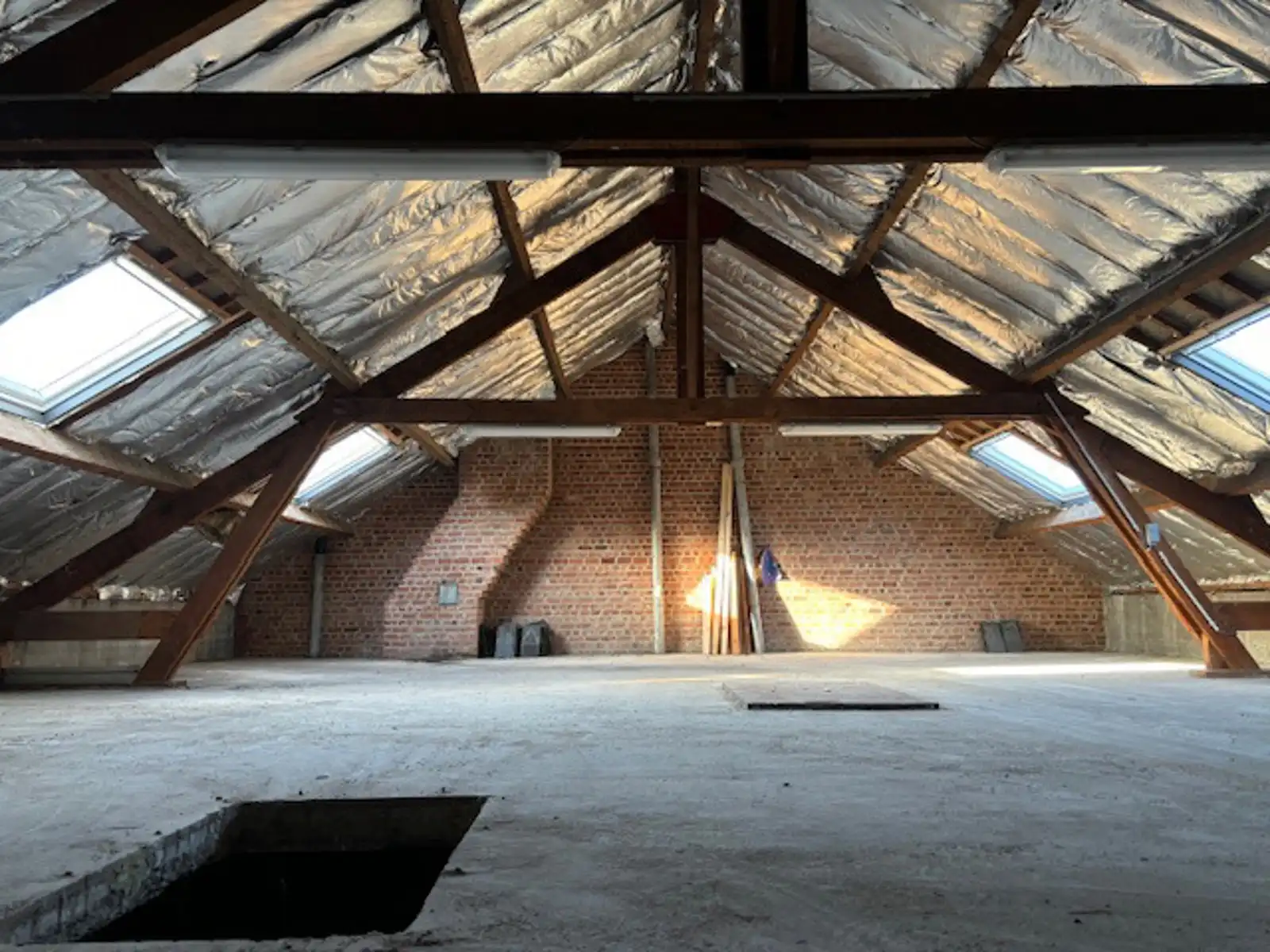 Opbrengsteigendom centrum Landen foto 7