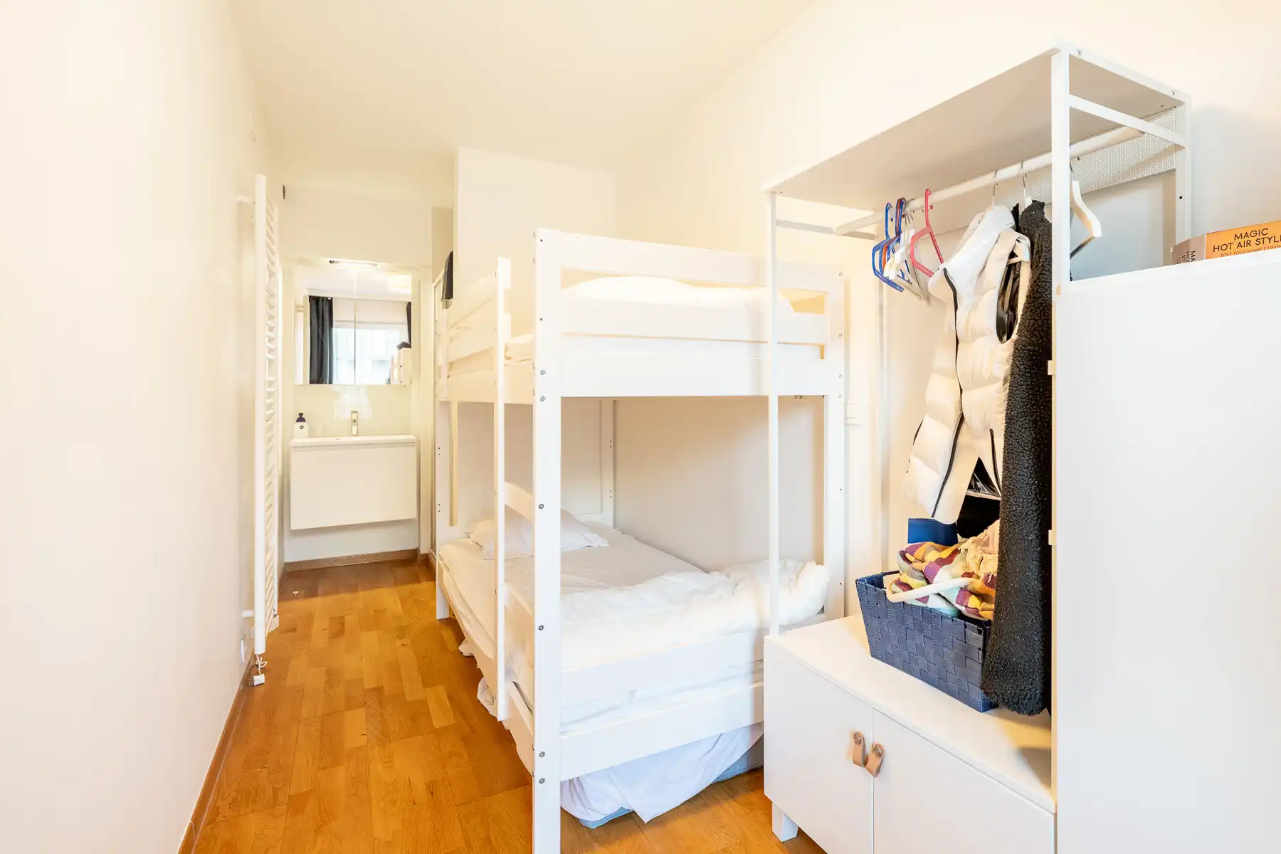 Stijlvol appartement met uitstekende centrale ligging foto 15