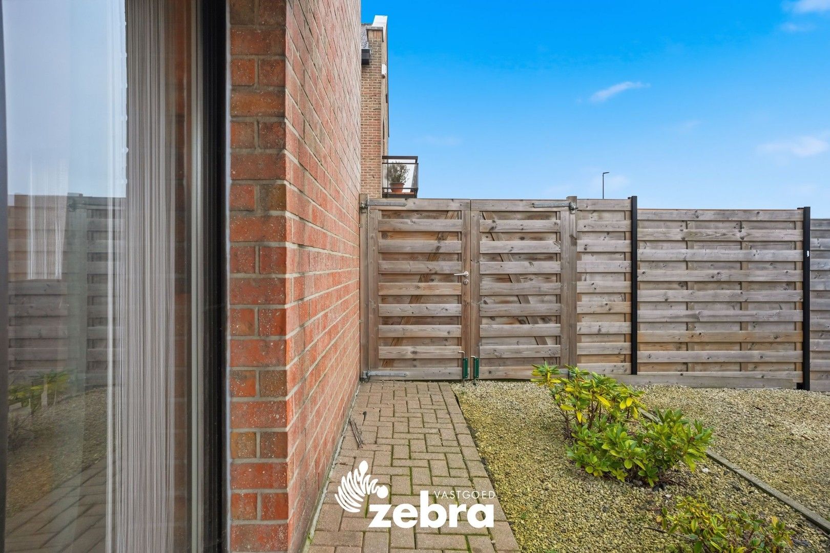 Instapklaar gelijkvloers appartement met tuin van 116 m² en garage! foto 14