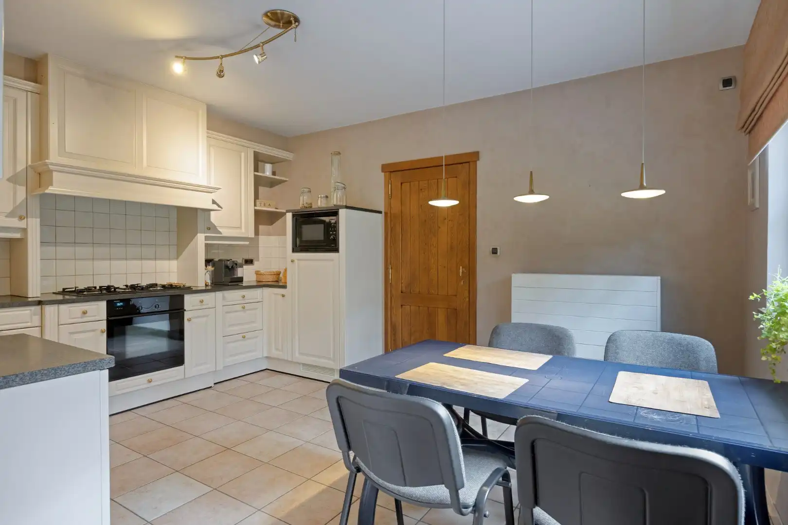Gezinswoning met 4 slaapkamers in Balen! foto 8
