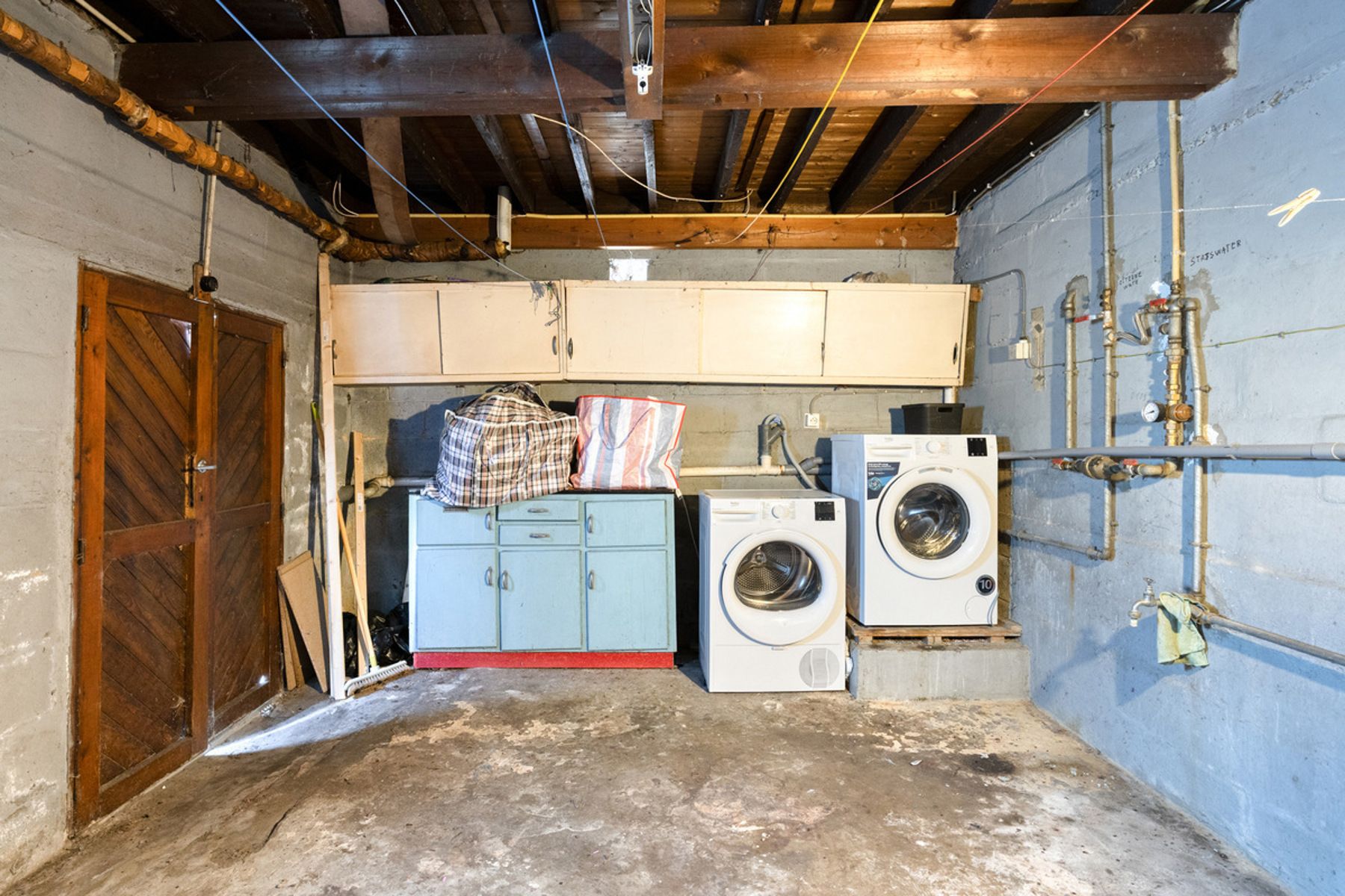Rustig gelegen eigendom met 3 slaapkamers foto 19