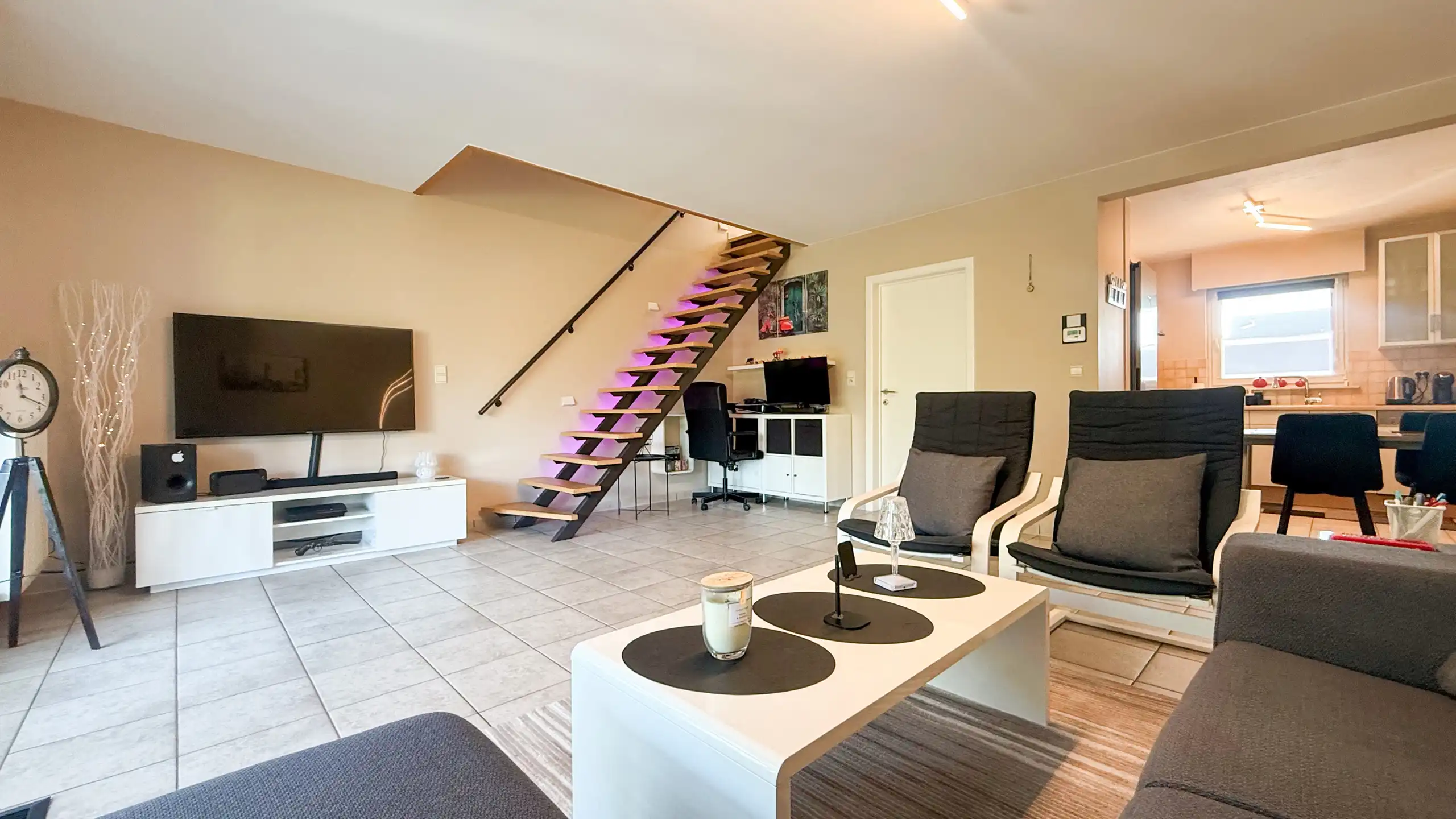 Gezellig duplexappartement met 2 slpks, terras en garage! foto 6