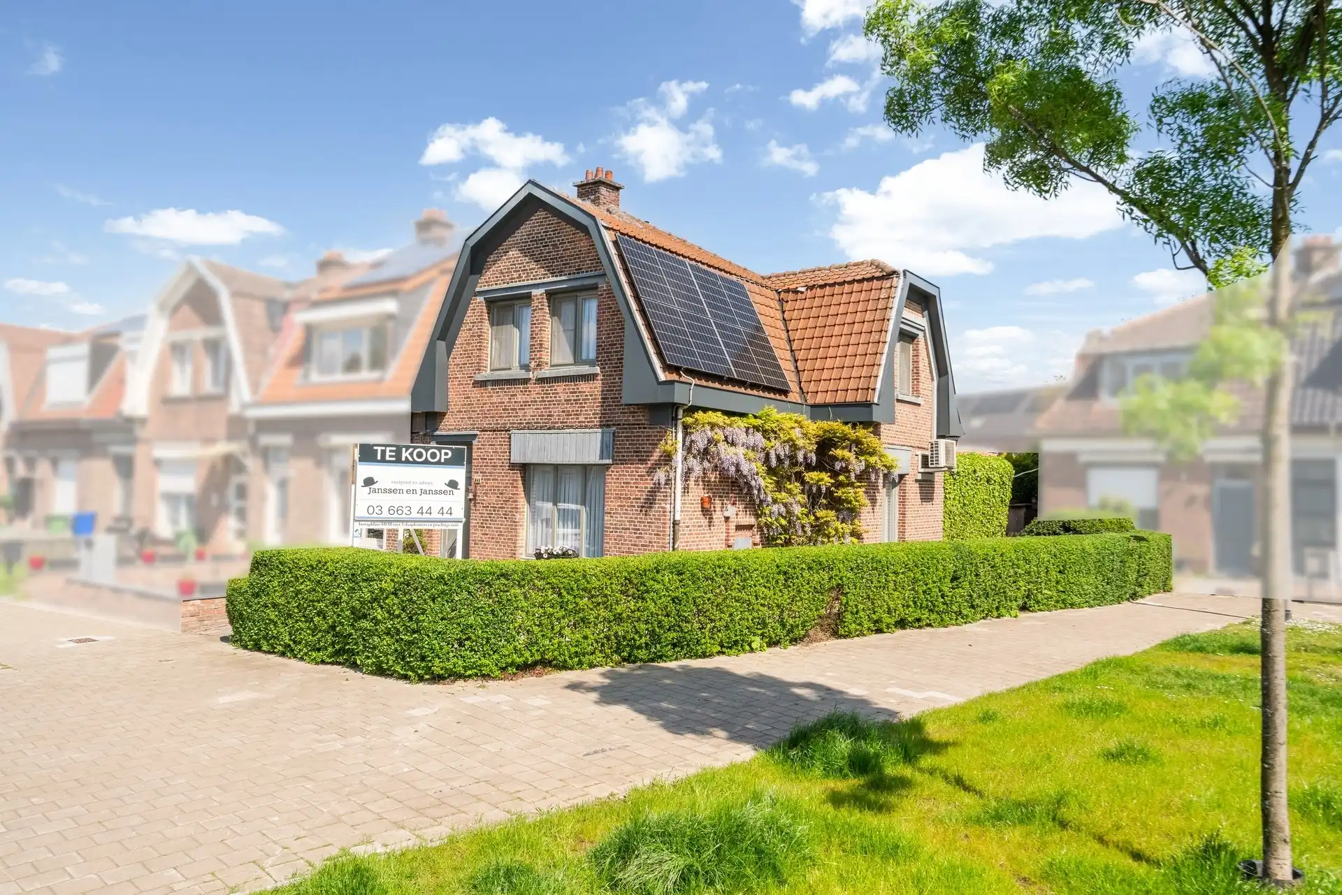 Hoofdfoto van de publicatie: Charmante Half open bebouwing met 2 slaapkamers en prachtige tuin. 