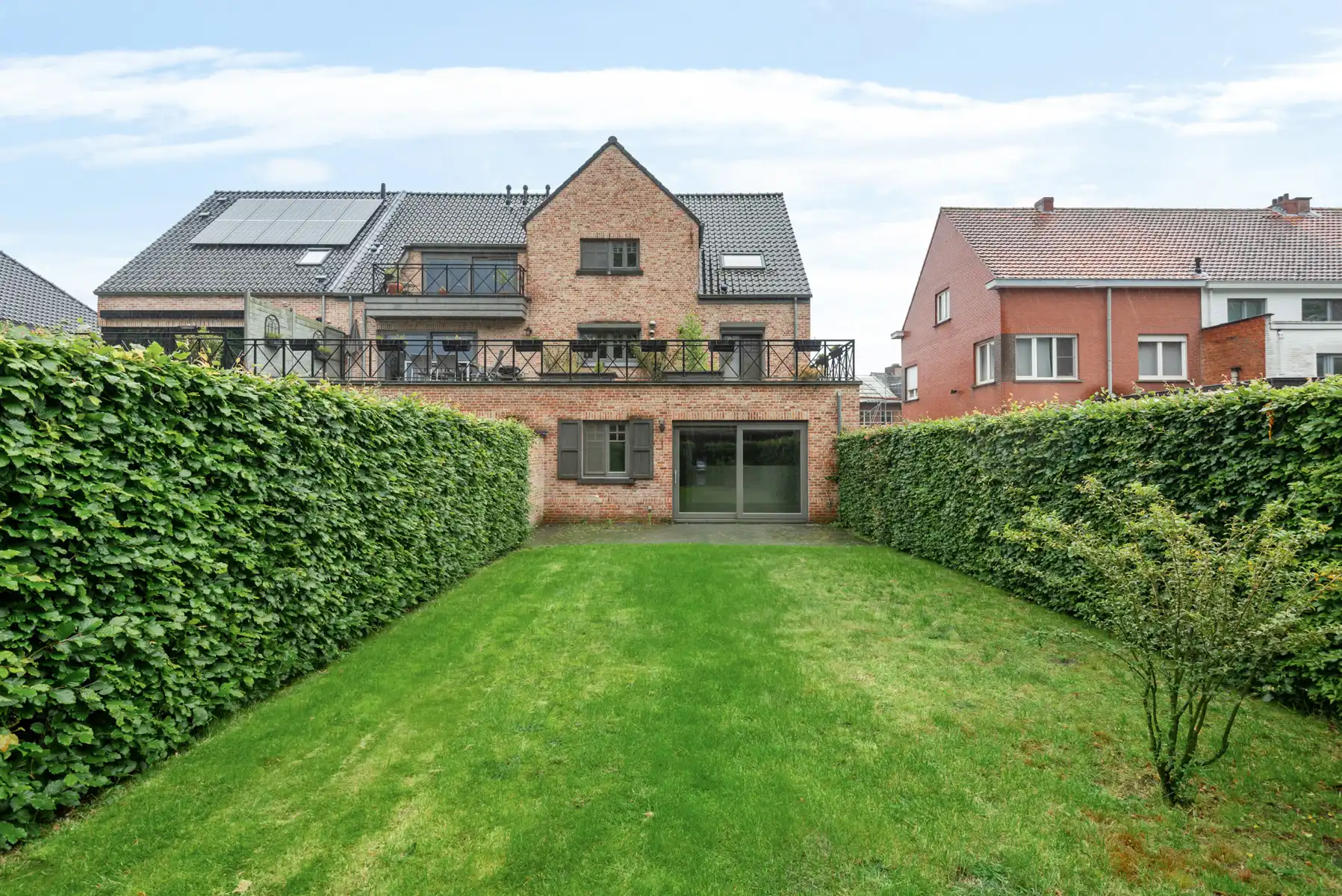 Gelijkvloers app. met tuin in het centrum van 's Gravenwezel. foto 16