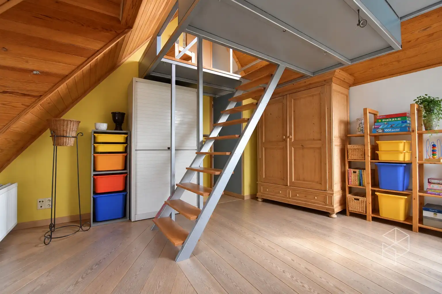 Karaktervolle villa met polyvalent bijgebouw, zwemvijver & aangelegde tuin met uitweg op 4.009m² foto 23