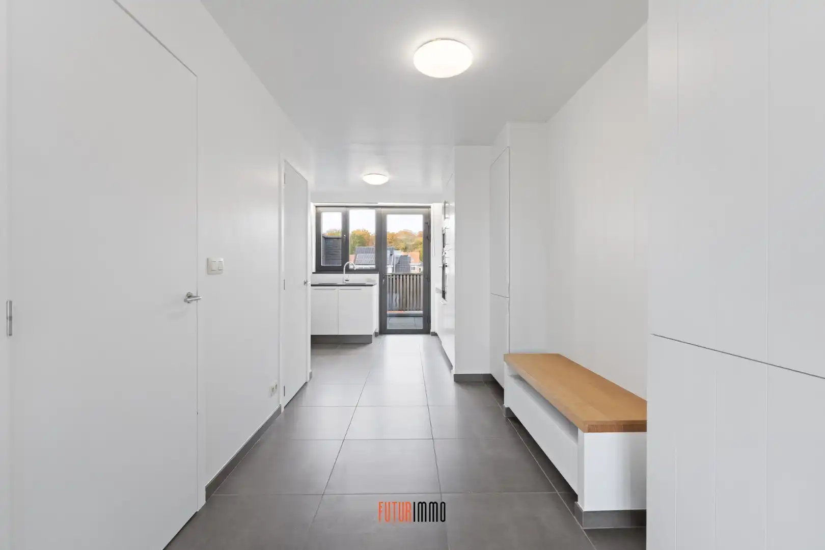 Opbrengsteigendom: duplexappartement + 12 garages foto 6