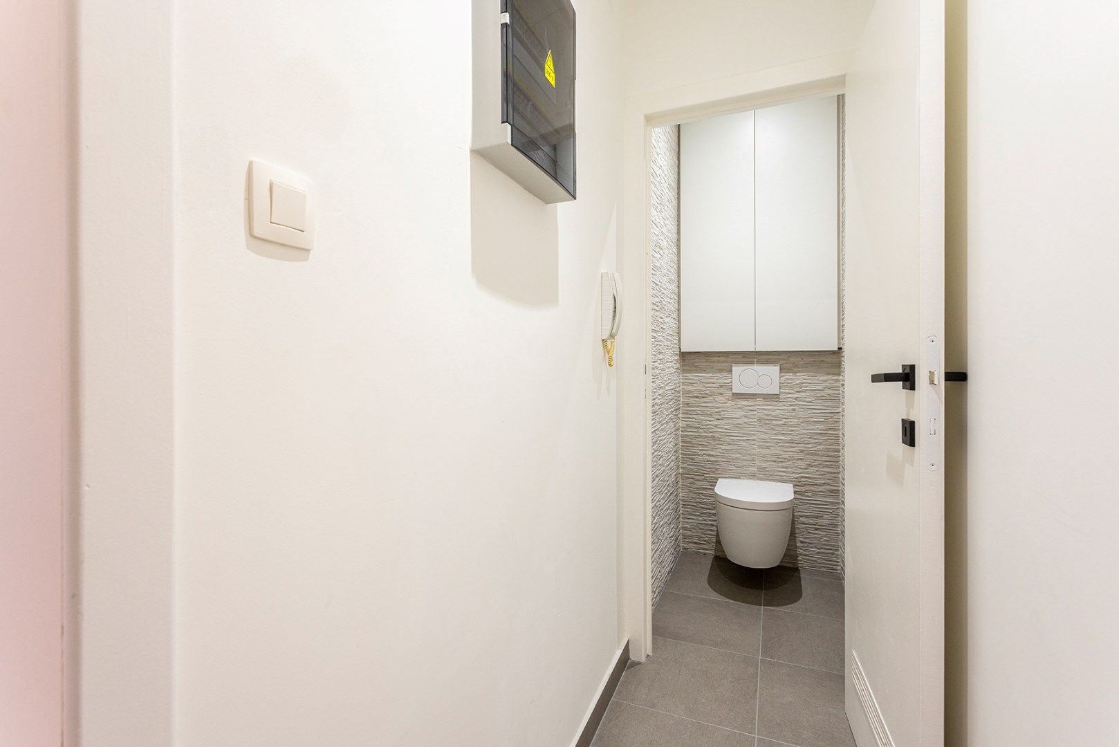 Charmant gelijkvloers appartement met 2 slaapkamers! foto 11