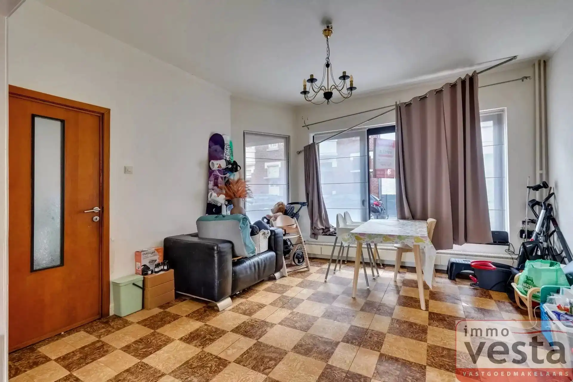 Degelijke eengezinswoning nabij centrum foto 5