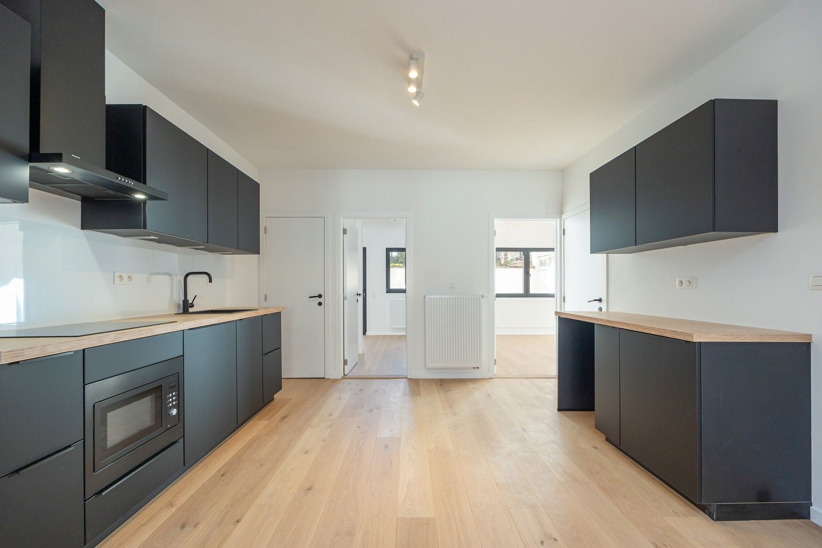 GERENOVEERDE OPBRENGSTEIGENDOM foto 4