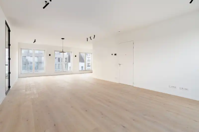 2 slaapkamer appartement te Eeklo Stationsstraat foto 3