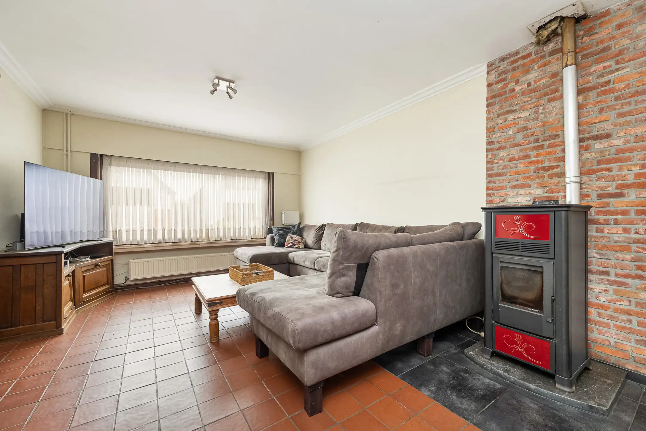 Te renoveren 3slpk-woning op 573m² nabij centrum Vosselaar foto 5