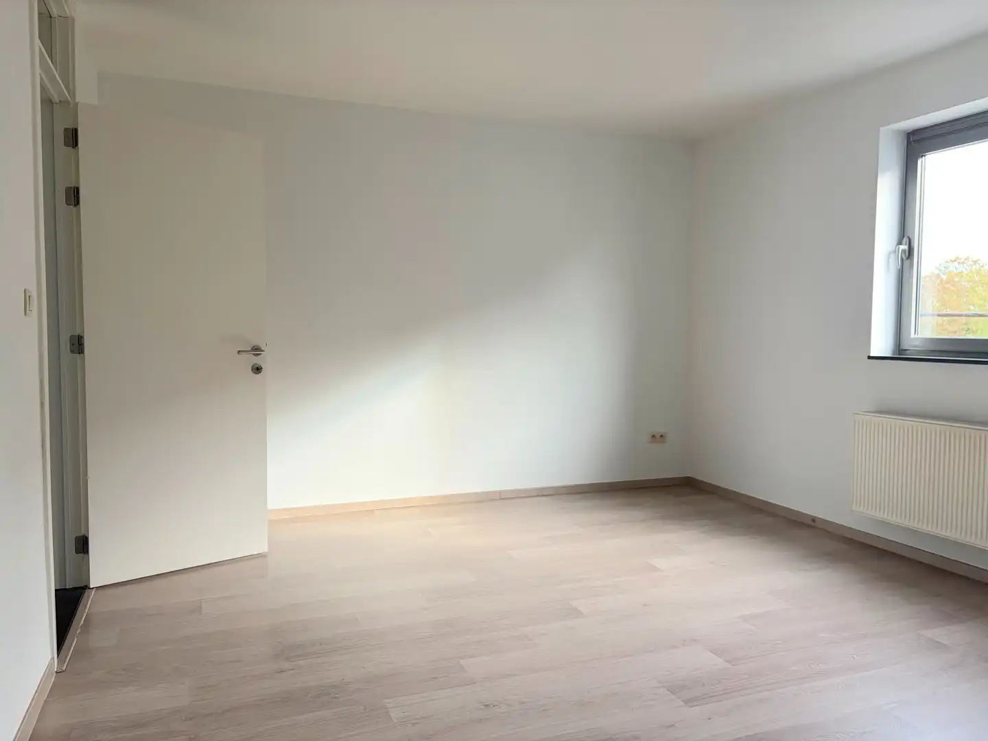 Appartement met 2 slaapkamers + garage te huur foto 8