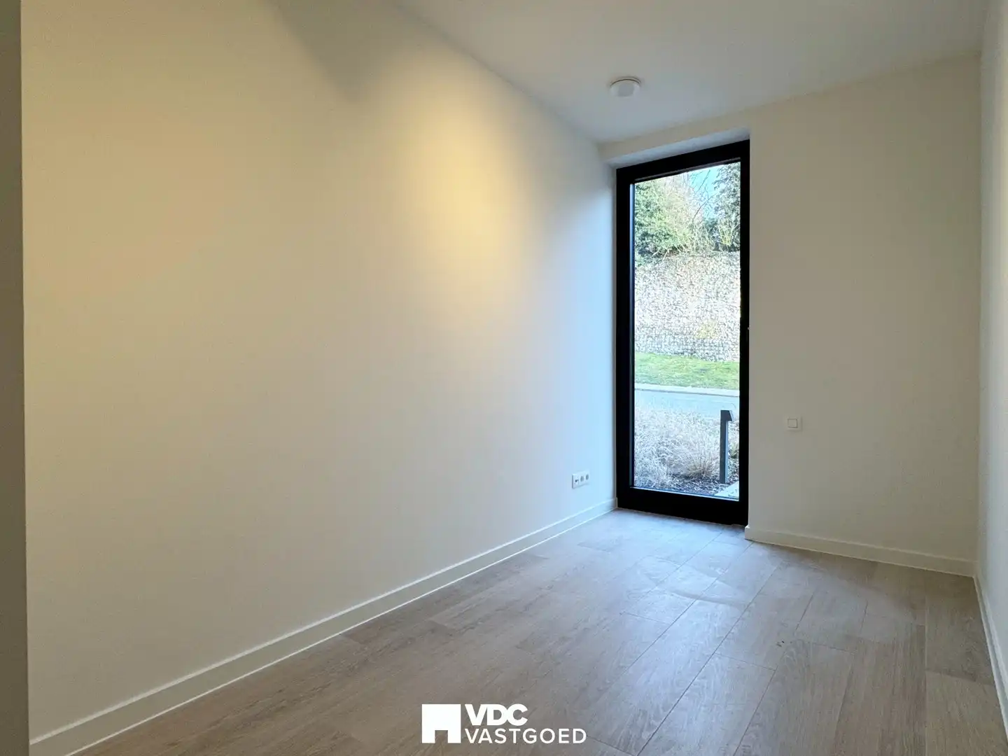 Energiezuinig nieuwbouwappartement met 2 slaapkamers, ruim terras en garage nabij centrum Tongeren foto 8