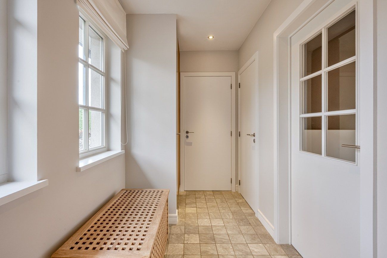 Instapklare halfopen bebouwing met 4 slaapkamers in Oostakker foto 6