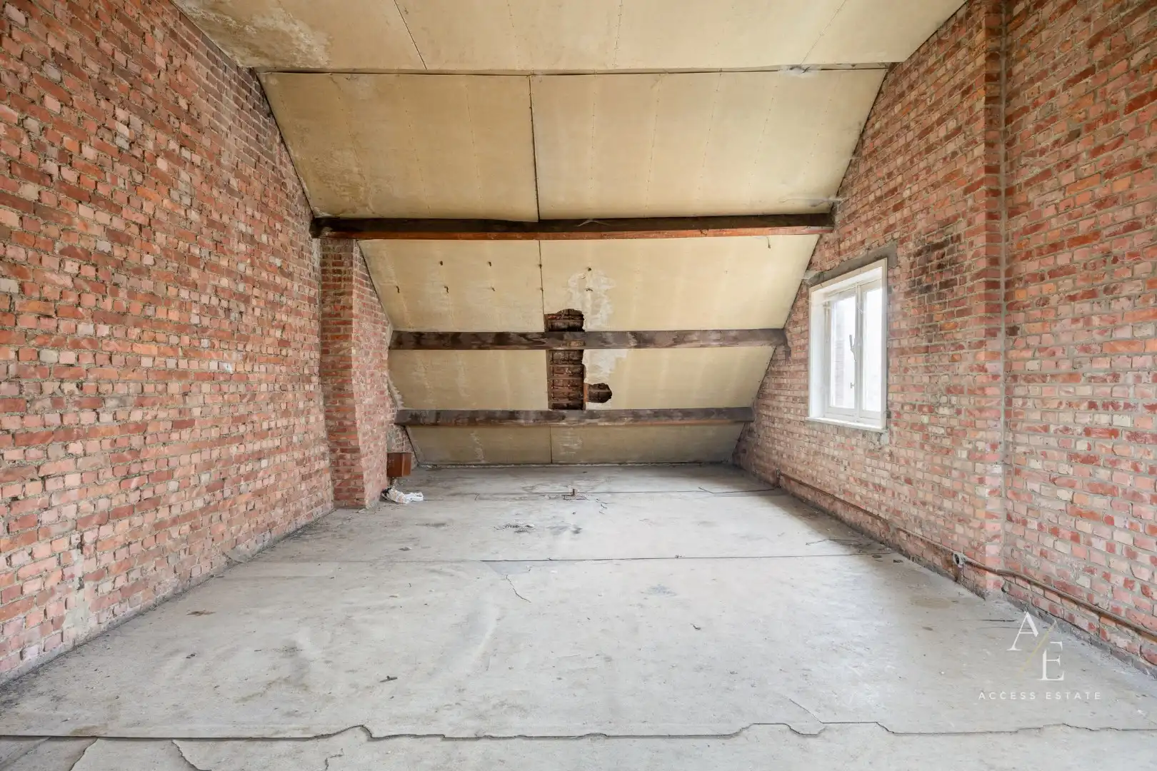 Veelzijdig te renoveren eigendom met tuin en 2 garages en achterdoorgang in Temse foto 16