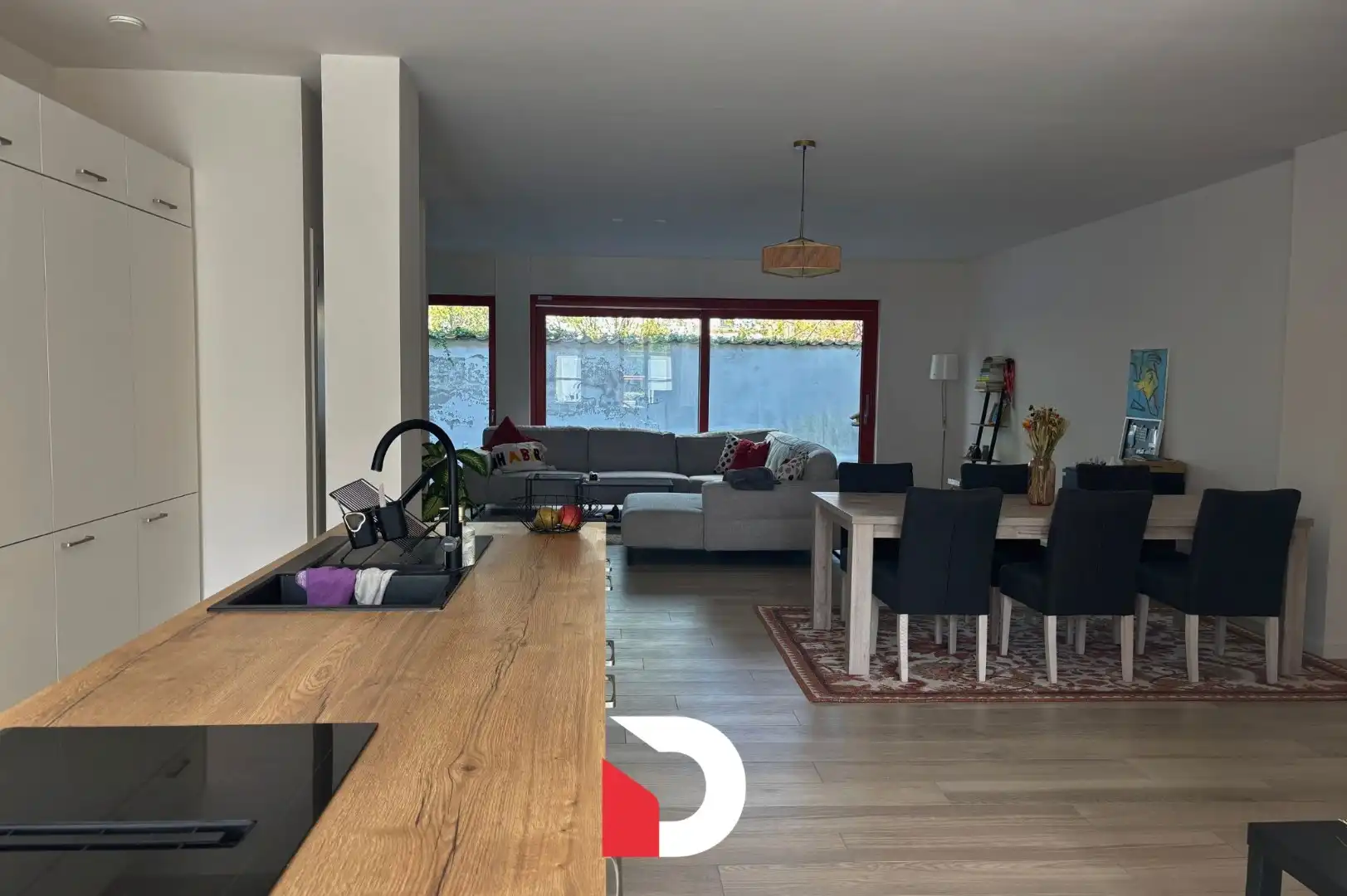 Recente moderne bemeubelde woning in centrum Brugge  foto 6