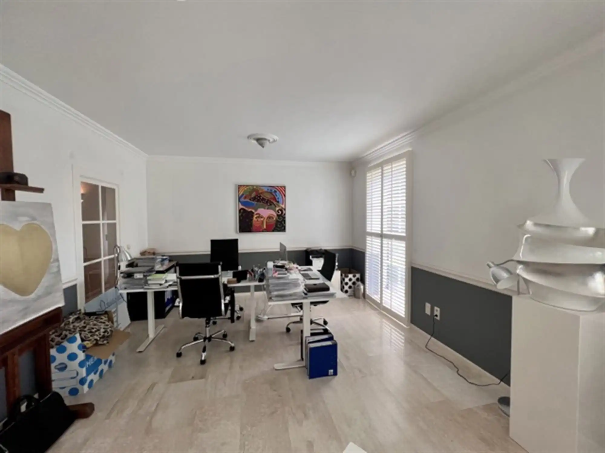 Villa met binnen en buitenzwembad foto 6