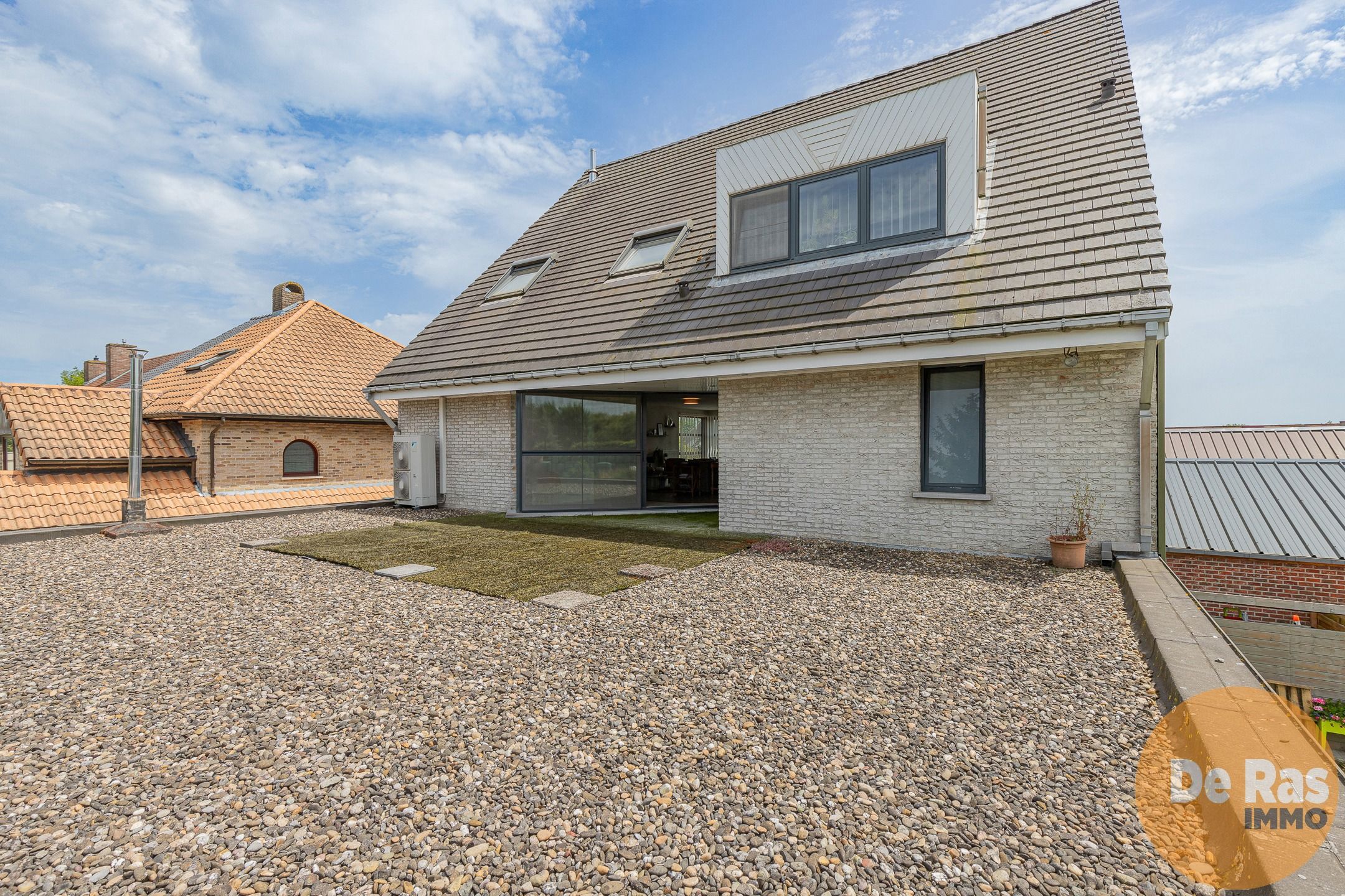 HAALTERT - Ruime duplex met 4 slpks en terras! foto 11