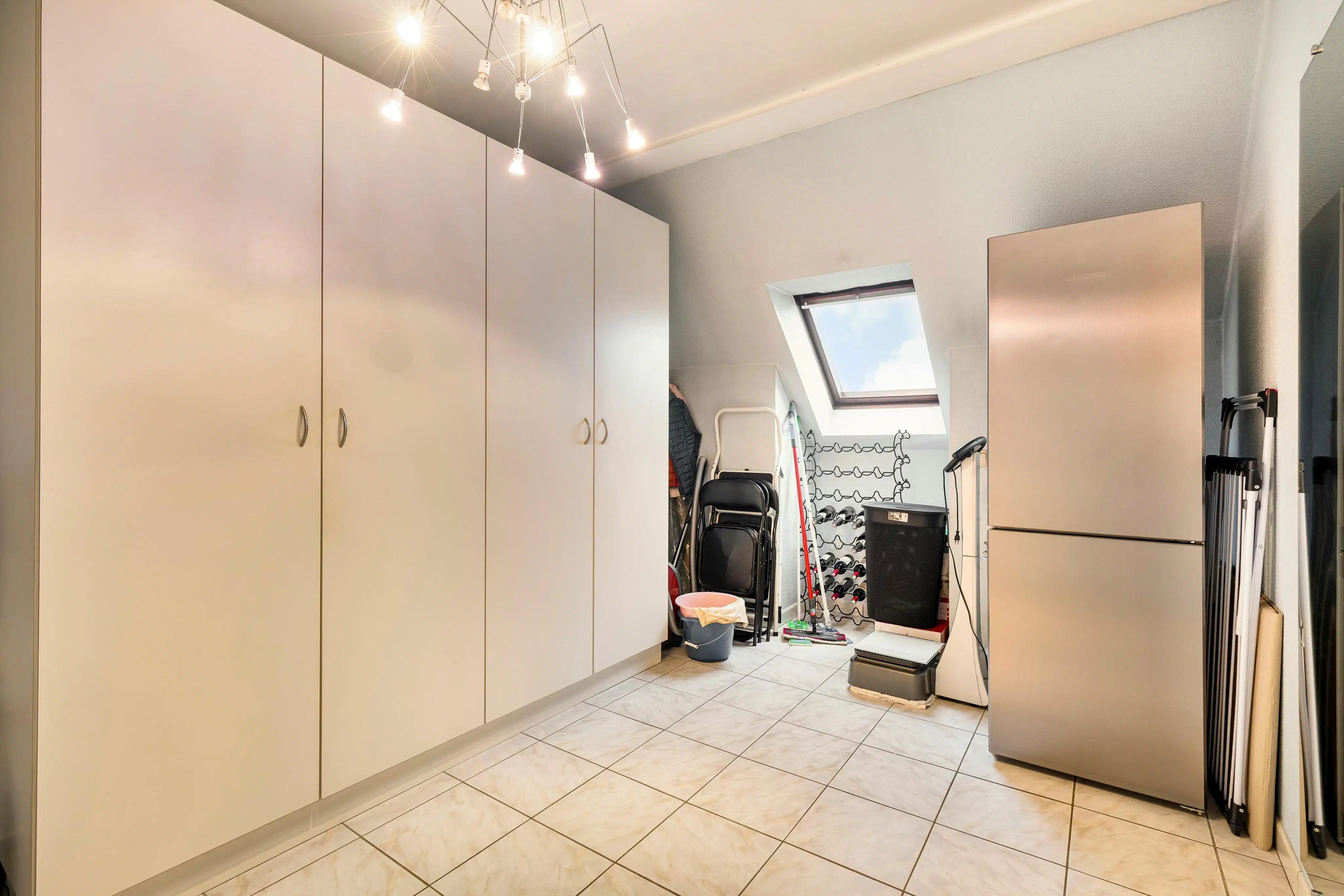 Appartement te koop met dakterras, twee kamers en garage in Ieper foto 10